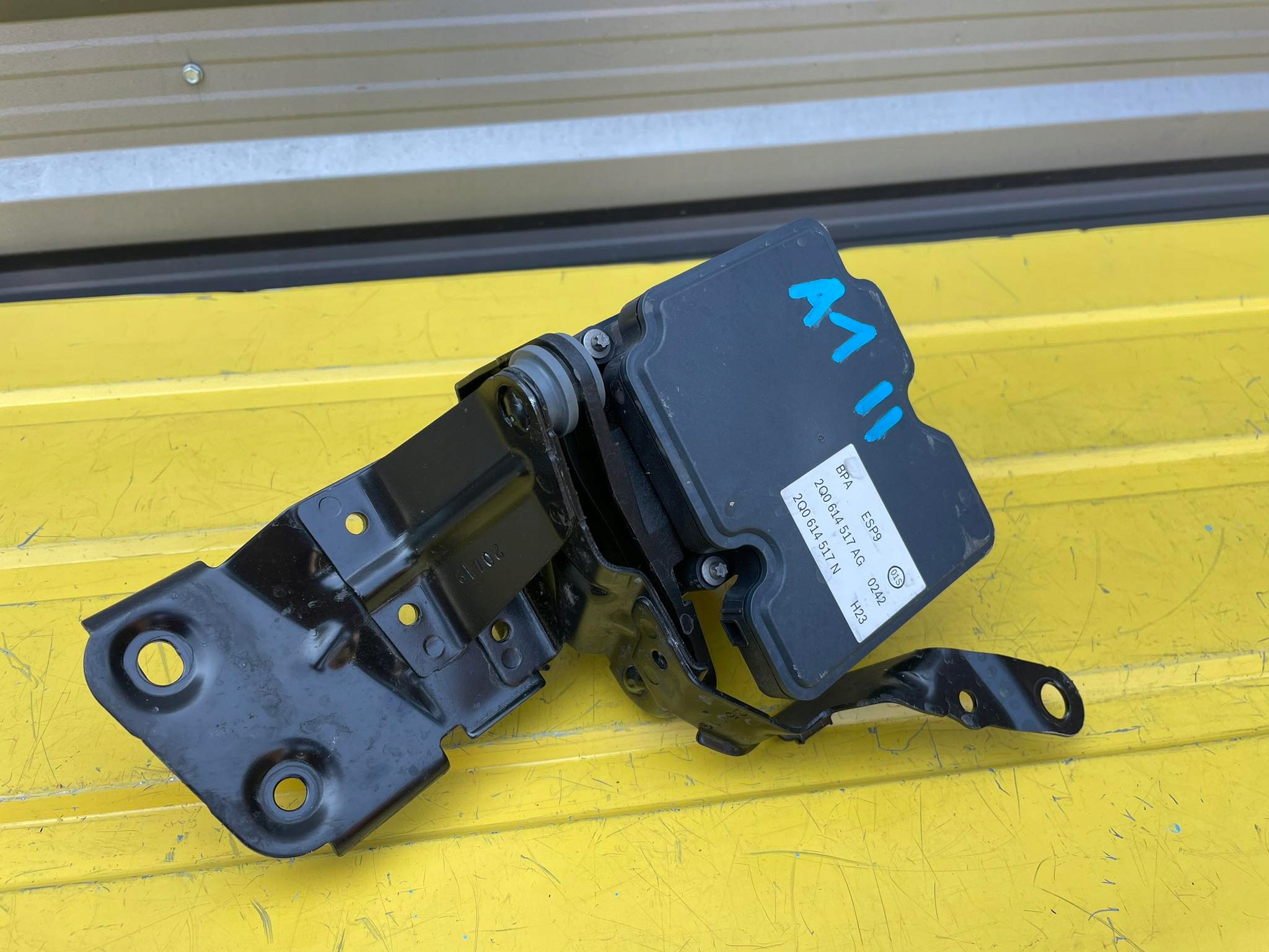 Audi A1 II насос ABS 2Q0614517AG