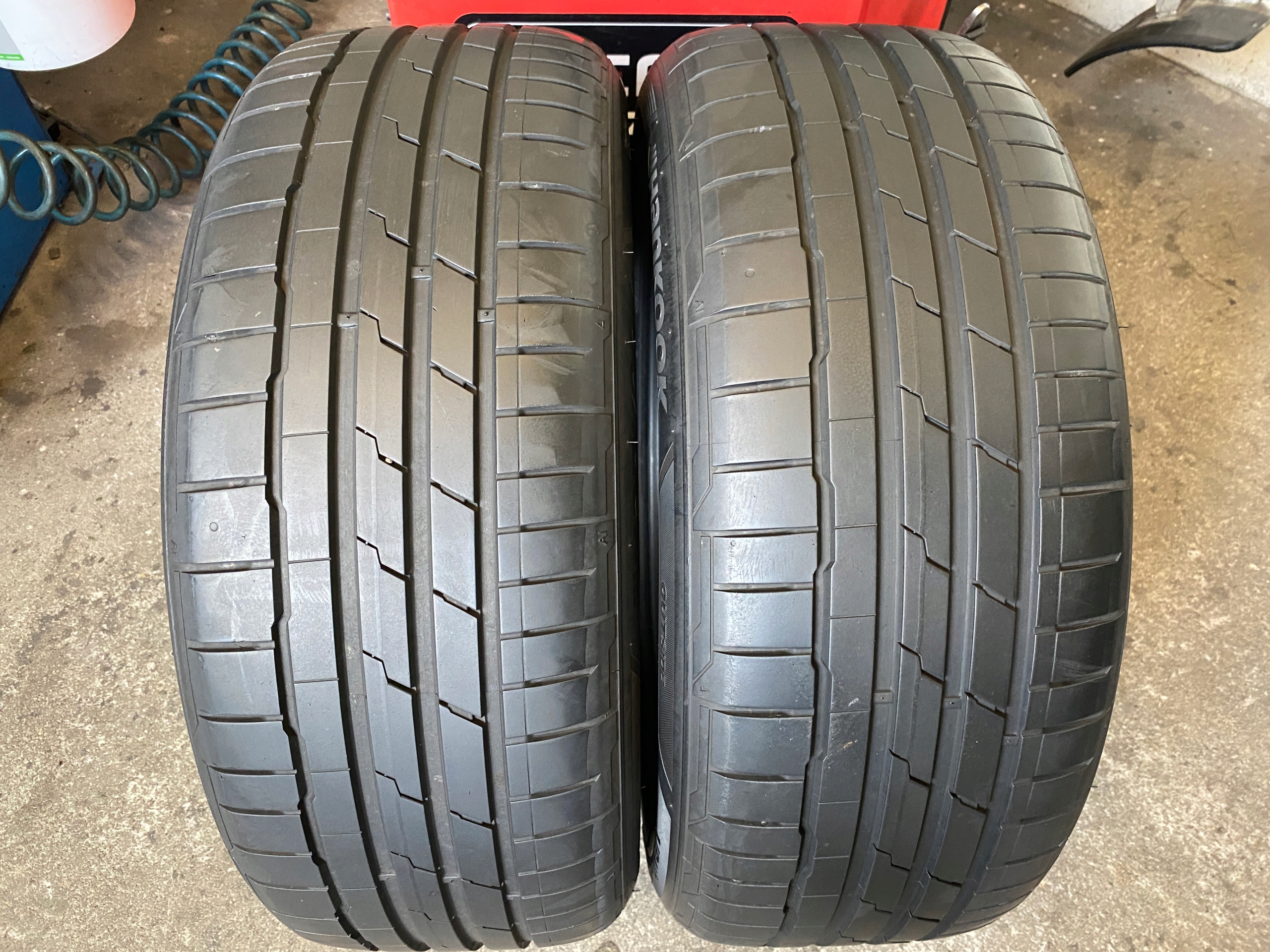 2 tyres summer 205/55R17 Hankook Ventus Evo3