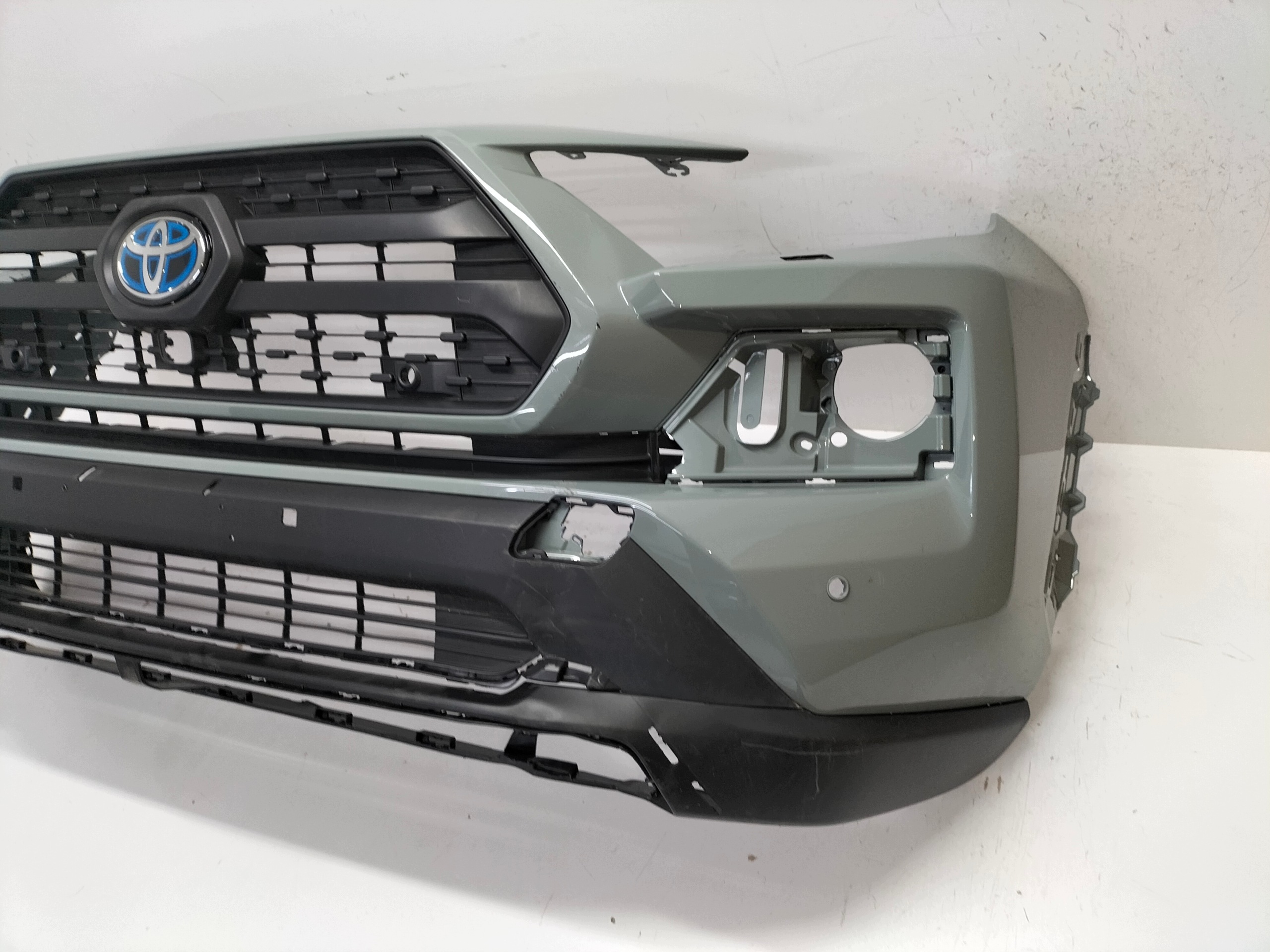 front bumper front TOYOTA RAV4 RAV-4 V LIFT 21
