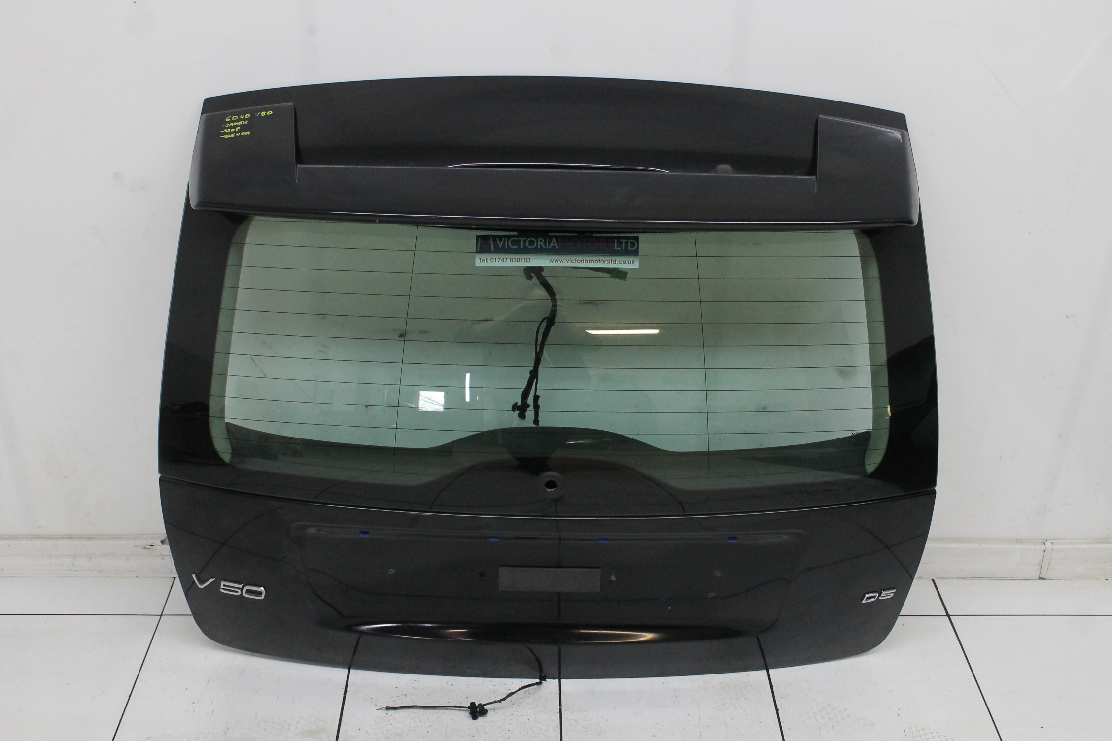 VOLVO V50 04R- KLAPA BAGAŻNIKA TYŁ TYLNA 452 + LOTKA SPOILER