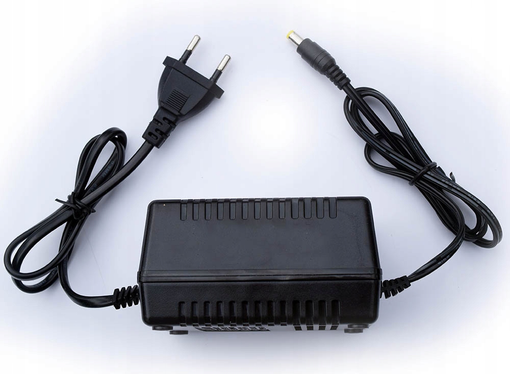 Zasilacz 9V do: multiefekty Digitech RP3 Kod producenta EU-6388