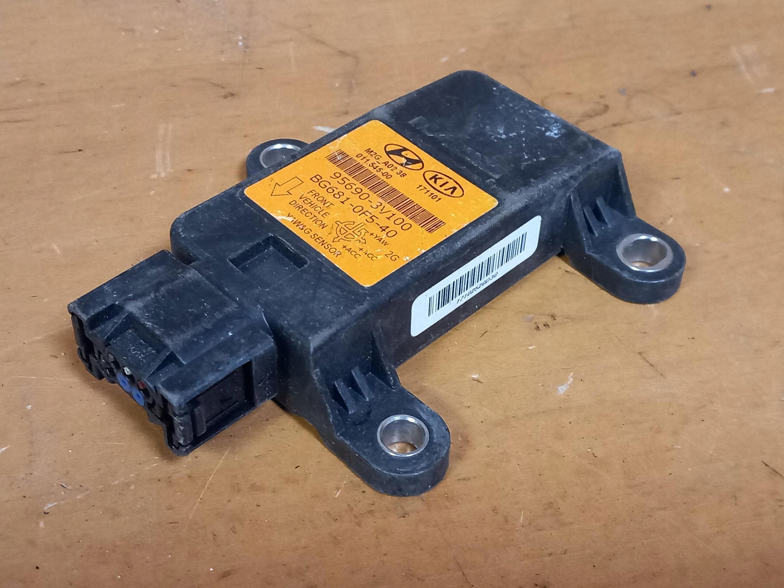 module sensor ESP KIA CARENS IV 95690-3V100 13-19