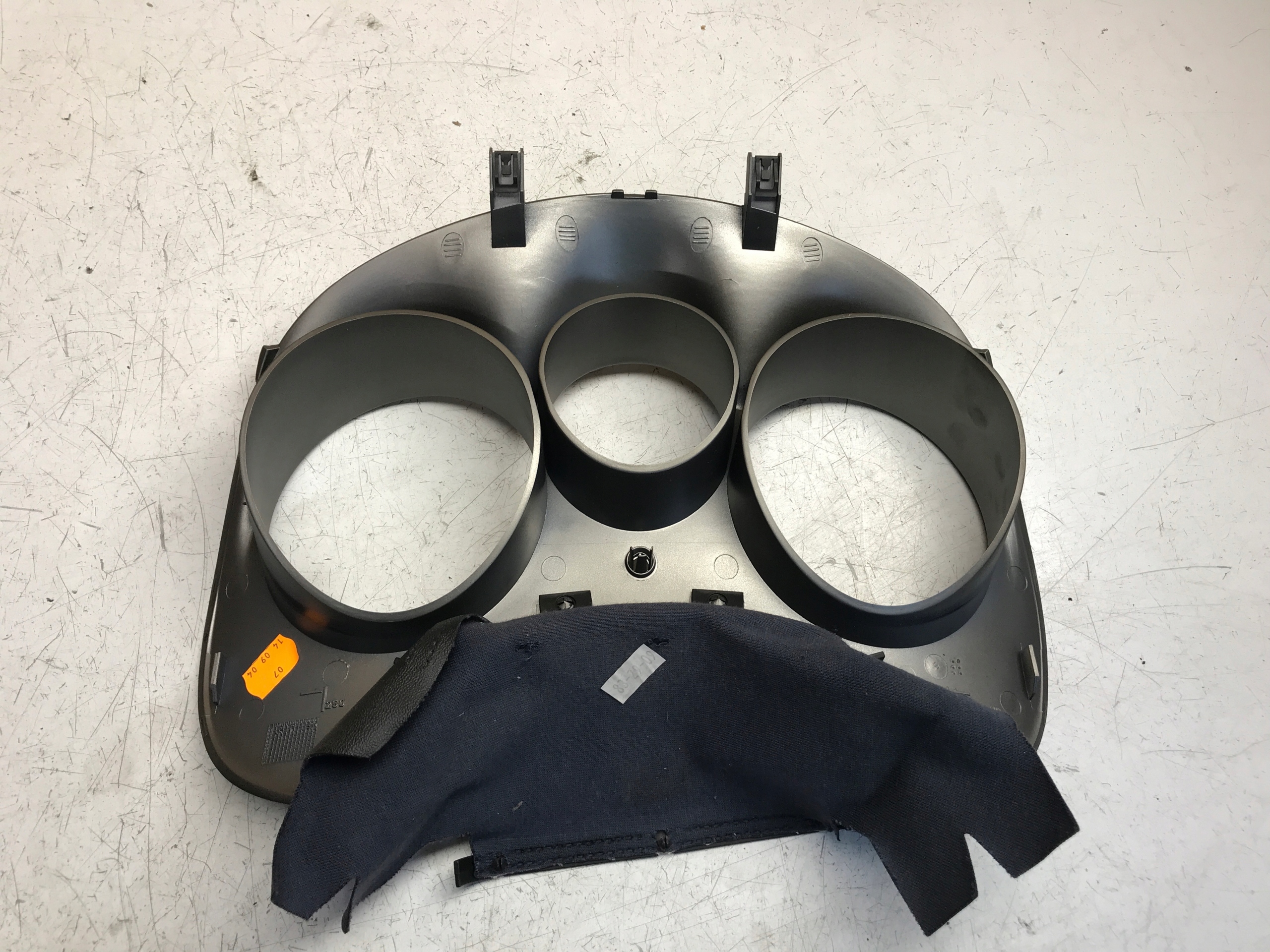RÁM obal budíku SEAT ALTEA 5P1857059C