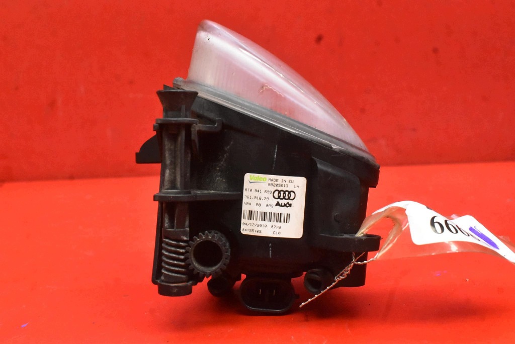 fog light left front front 8T0941699 VW PASSAT CC 08-12