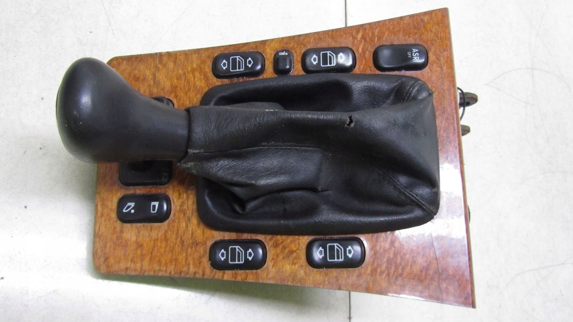 011/078 - MERCEDES W210 важіль перемикання передач декор 95-02 78