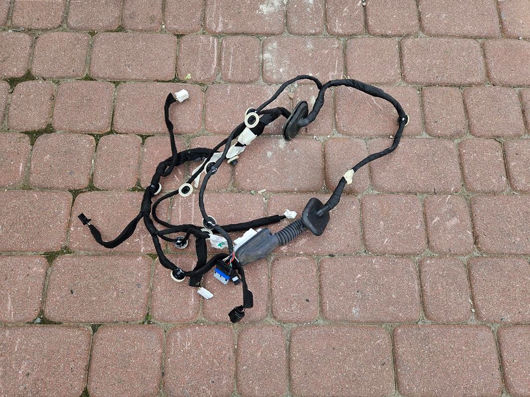 wiring bundle cables door left rear part Renault Captur II 2 241270933R