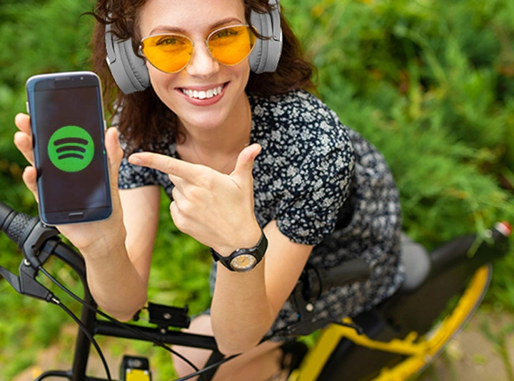 BEZPRZEWODOWE SŁUCHAWKI DO SŁUCHANIA MUZYKI Transmisja sygnału Bluetooth