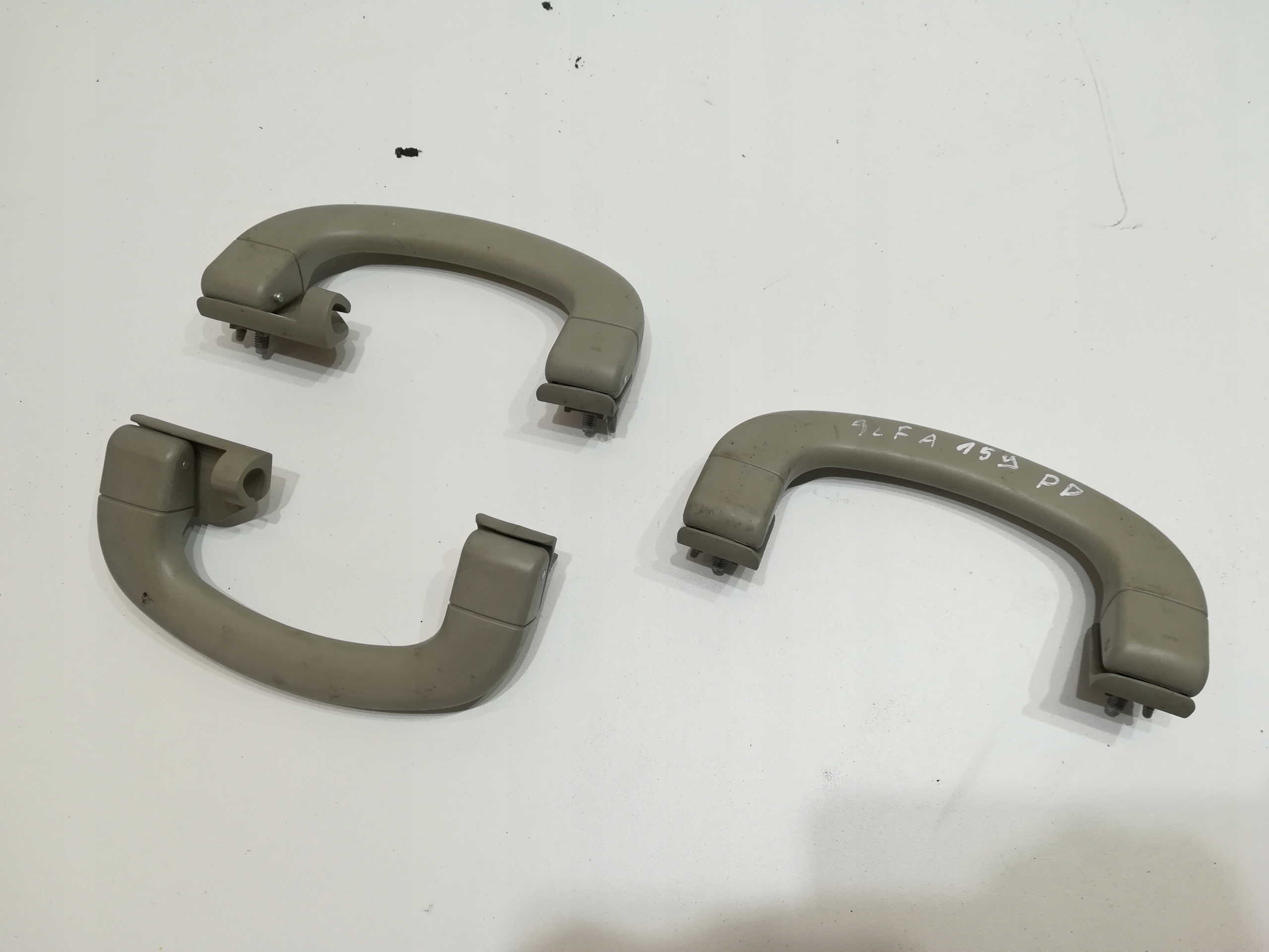 RĄCZKA PODSUFITKI UCHWYT ALFA ROMEO 159