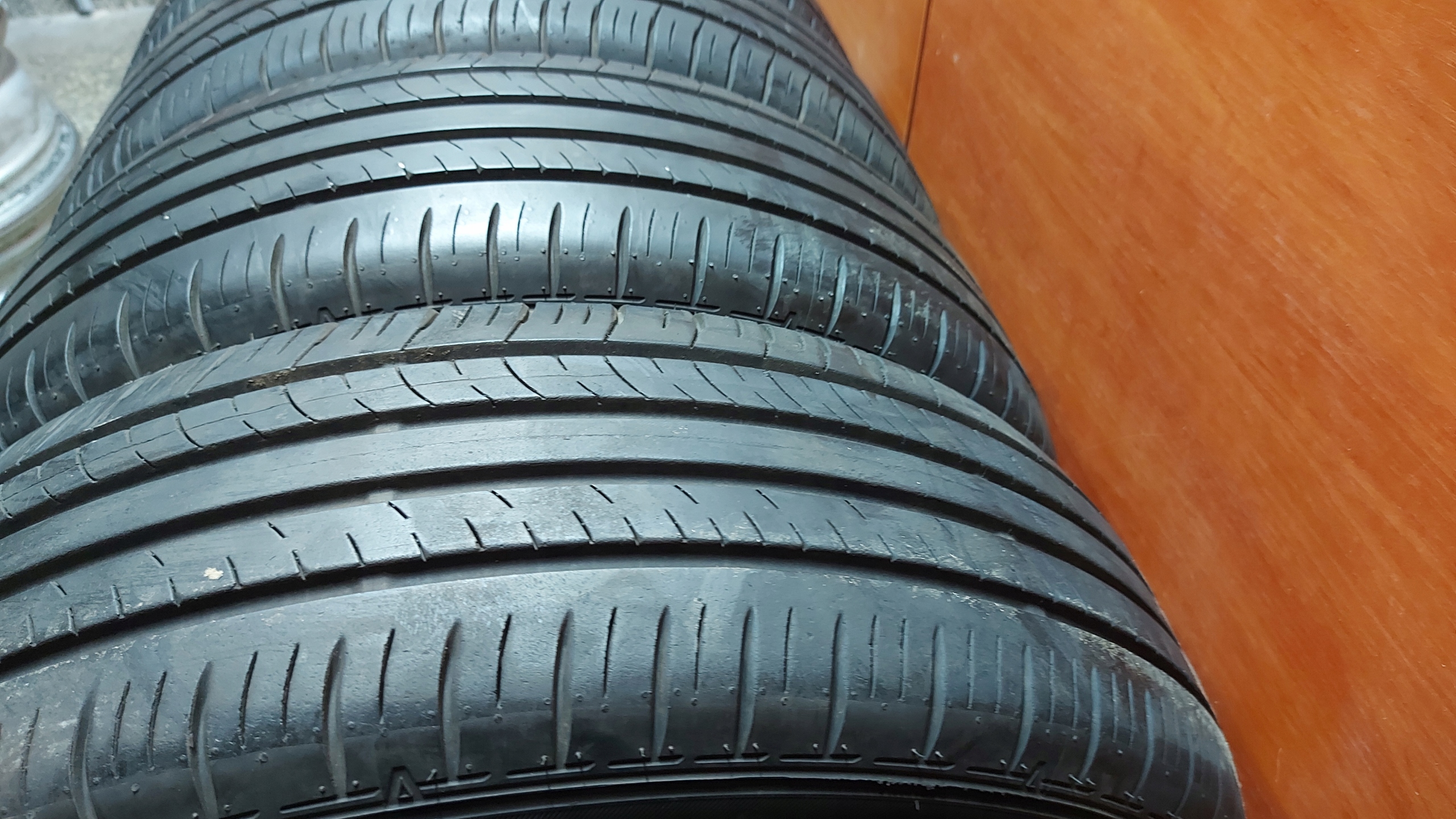 DUNLOP ENASAVE EC300+ 215/60R17 tyres summer 7mm