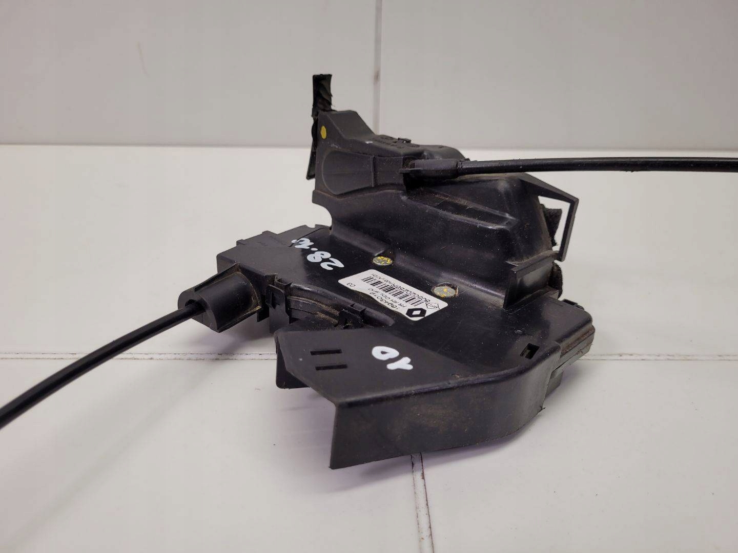 lock door front right side Renault Megane 4 2018 805020256R