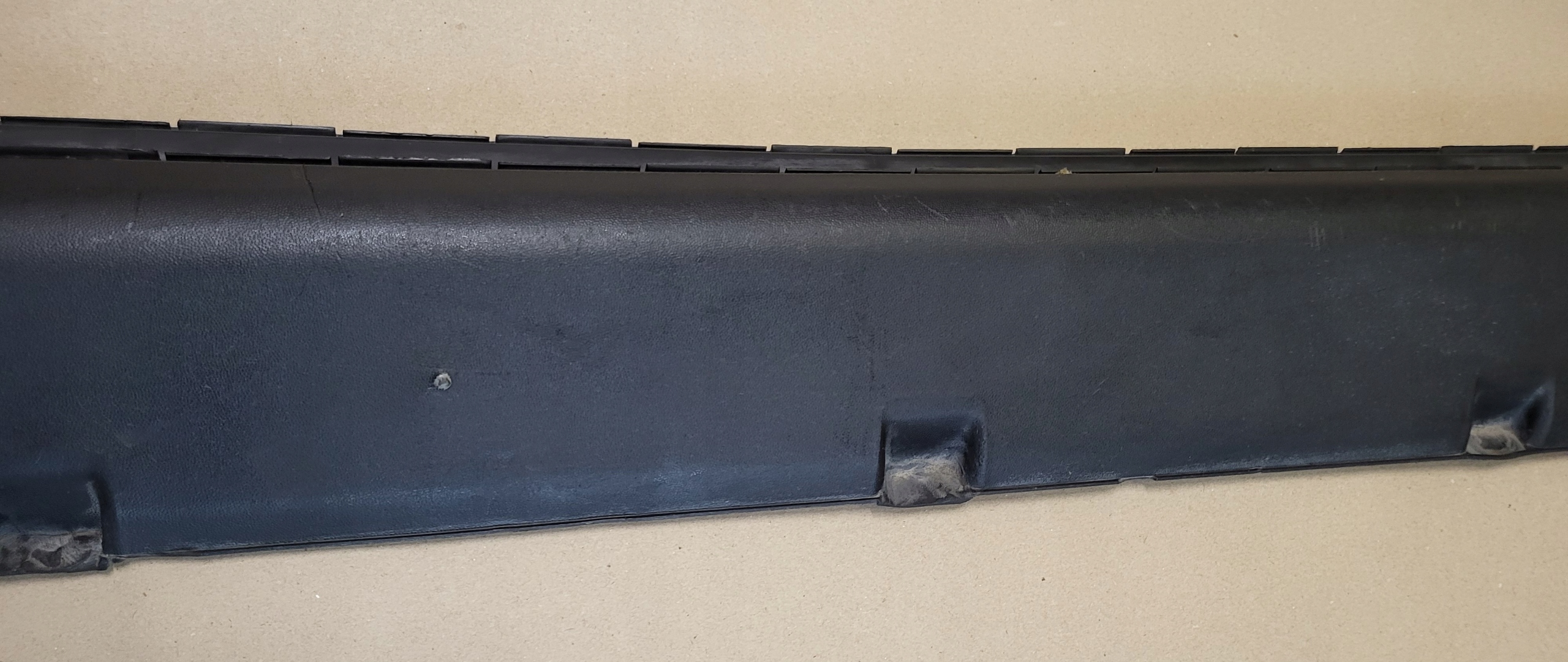 moulding threshold cap for threshold left VW GOLF III 3 1H OE 1H0853853