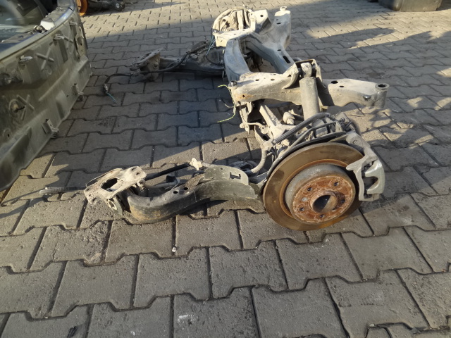 NISSAN QASHQAI II 2018 J11 LIFT ZAWIESZENIE TYLNE Wersja Europejska