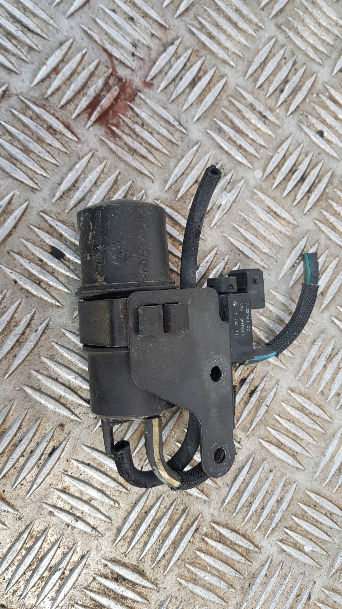 BMW E39 E46 Sensor Unterdruck 1742712