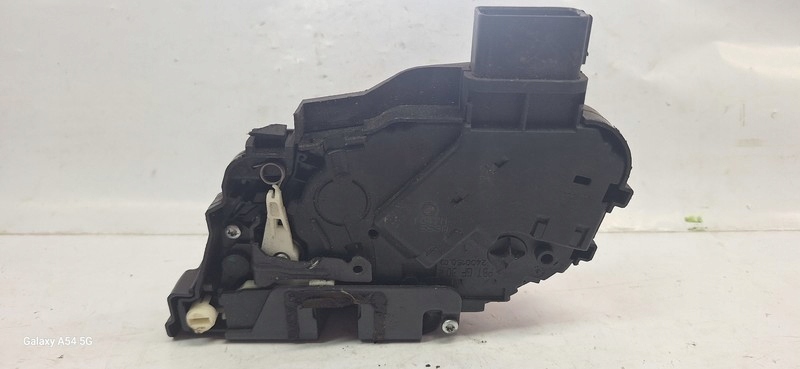 lock door FORD C-MAX rear part left 3M5AR26413EP