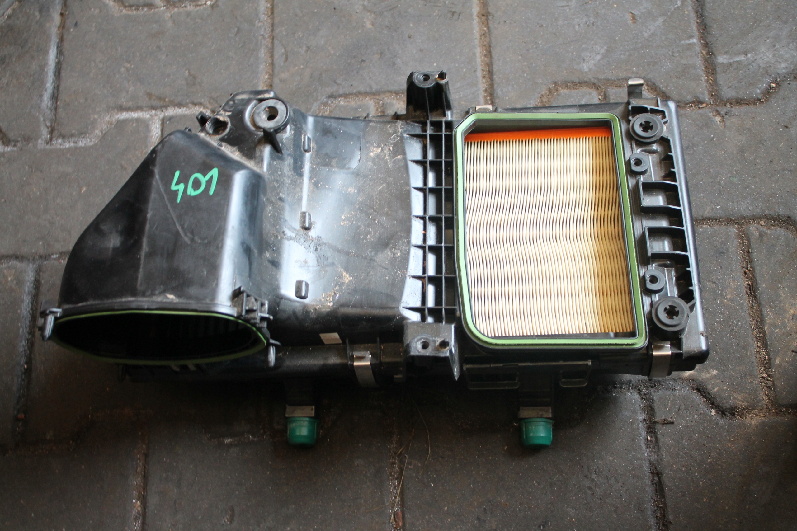 401. Gehäuse filter luft MERCEDES A6540902501