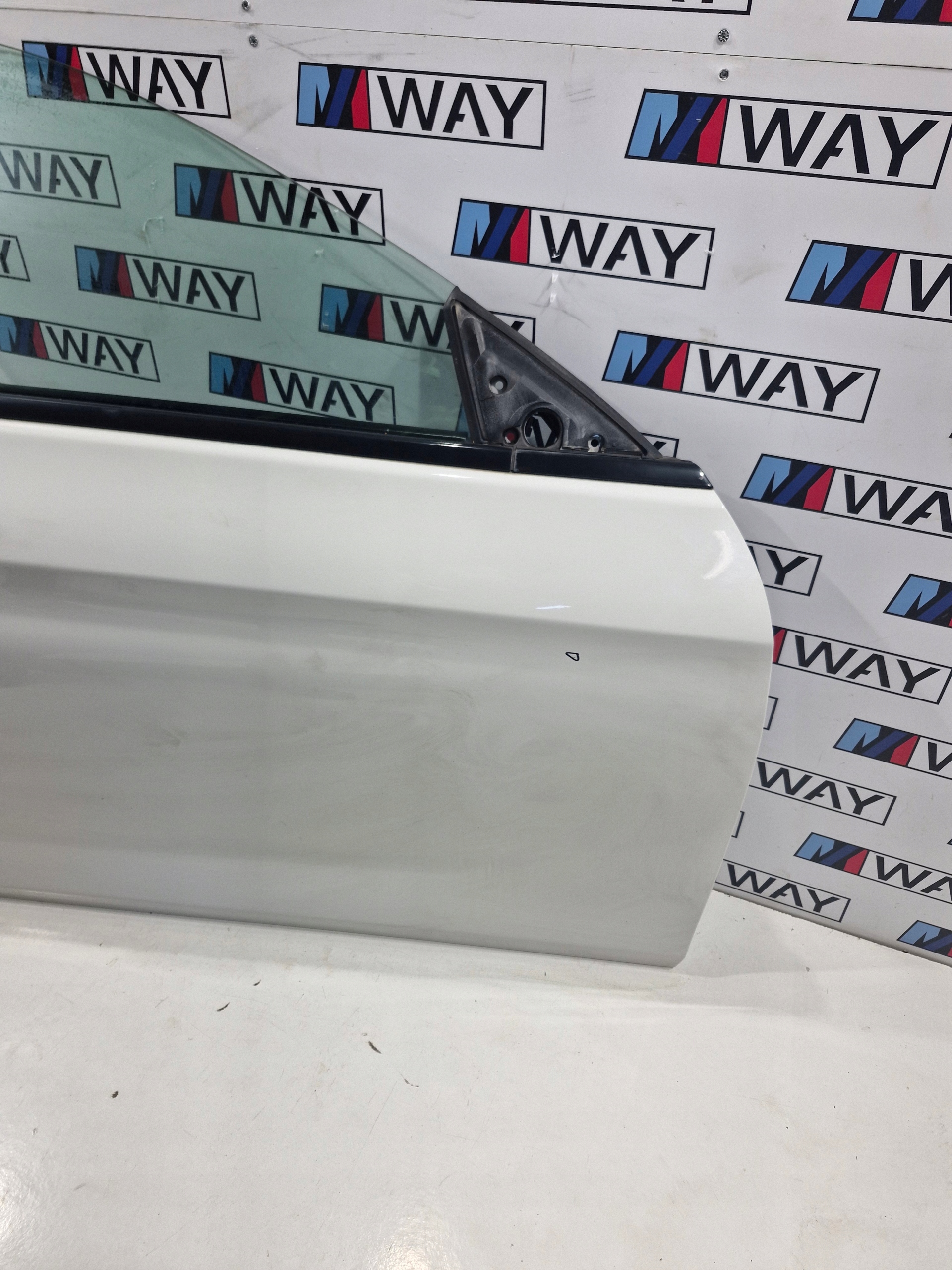 BMW 6 F06 door right front front right A300 ALPINWEISS complete