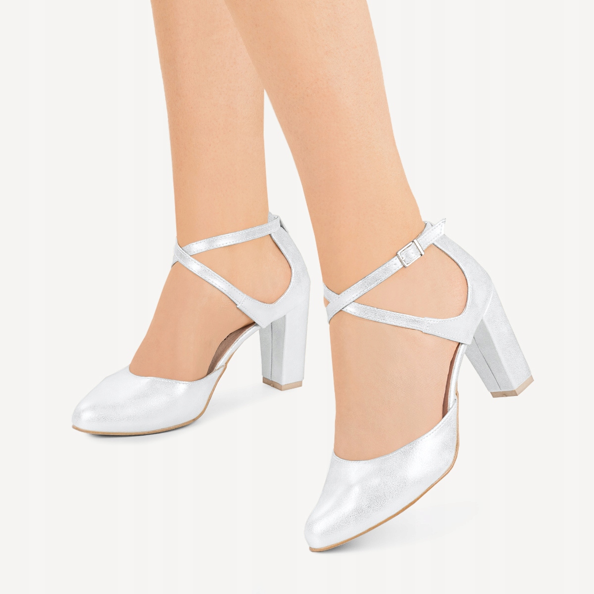 BRILU CZÓŁENKA ŚLUBNE POŁYSK NA SŁUPKU SREBRNE 38 Wzór dominujący bez wzoru