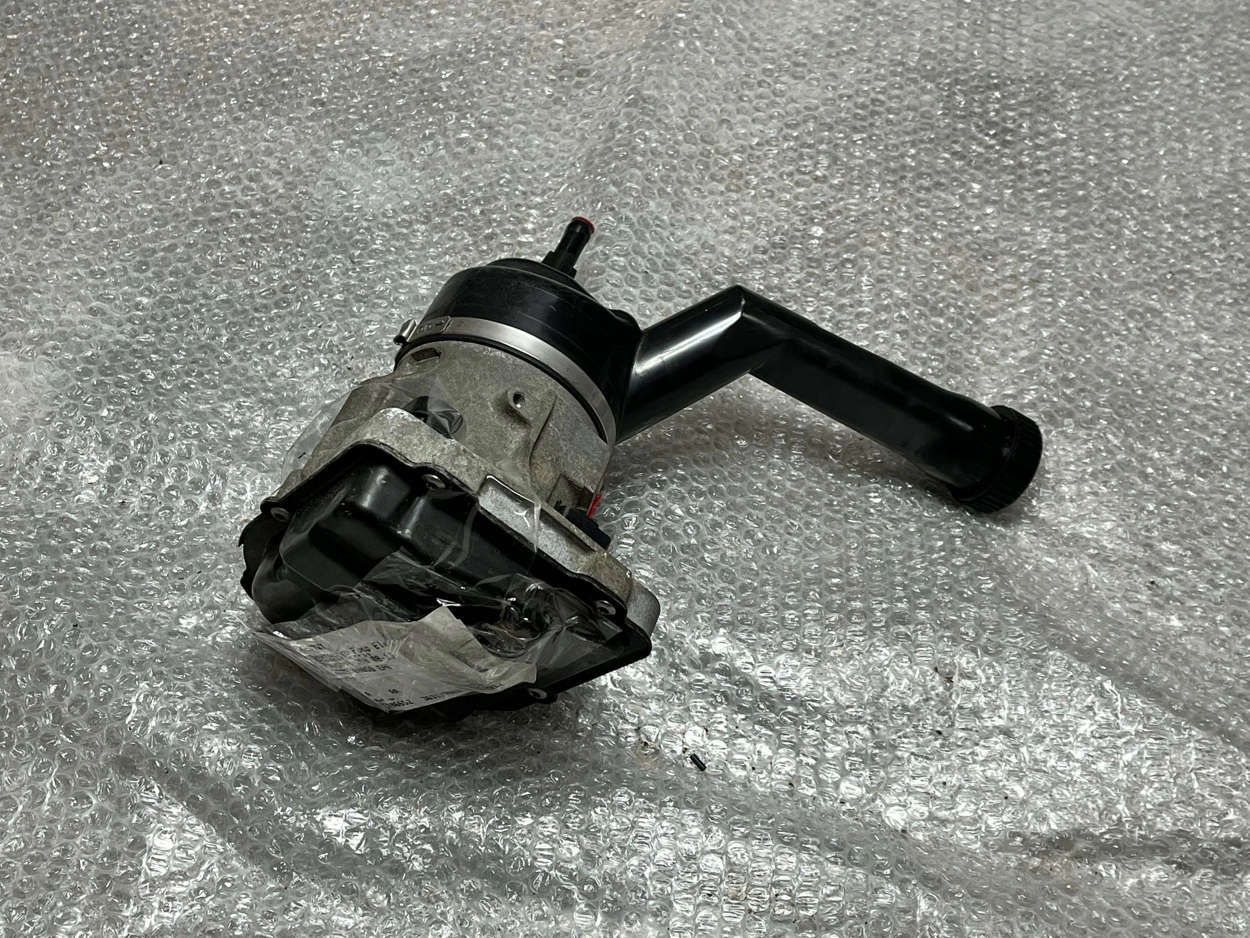 servo pump Peugeot 308 4007WY
