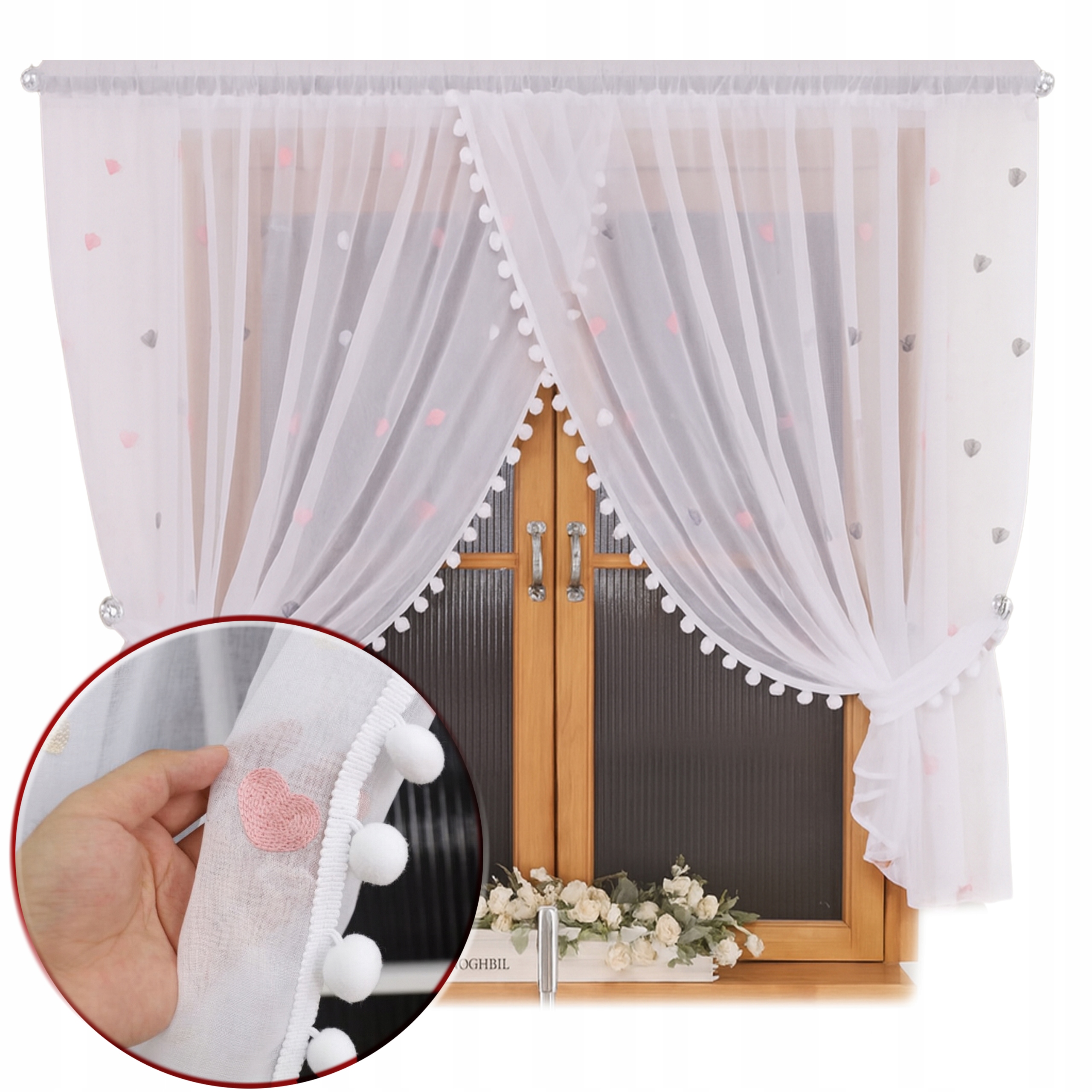 Firana Gotowa W Serca Biała Sable Z Pomponikami 400x150 Na Taśmie Do Pokoju