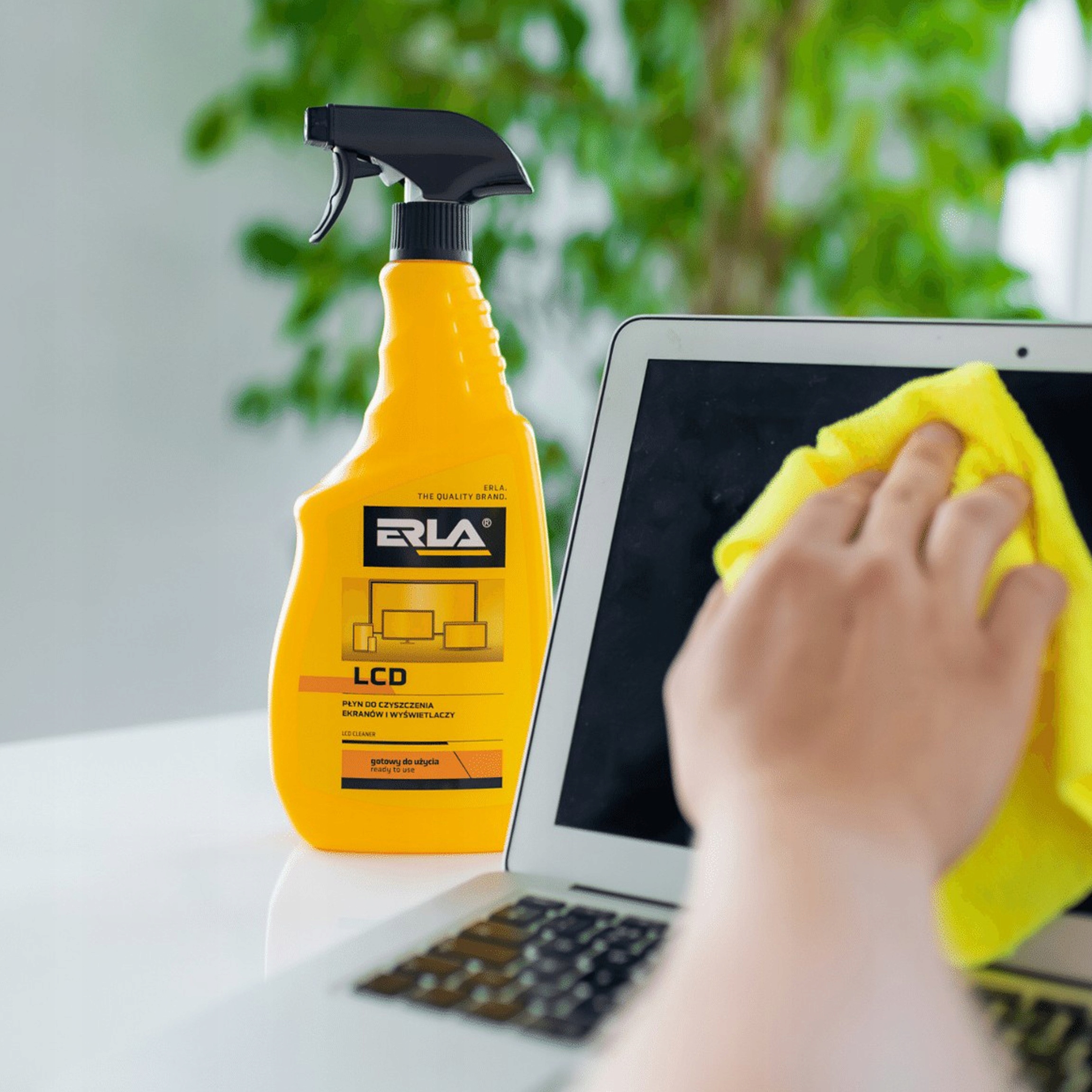 K2 Płyn CZYSZCZENIA EKRANÓW MATRYC LCD LED GPS 750ml Stan opakowania oryginalne