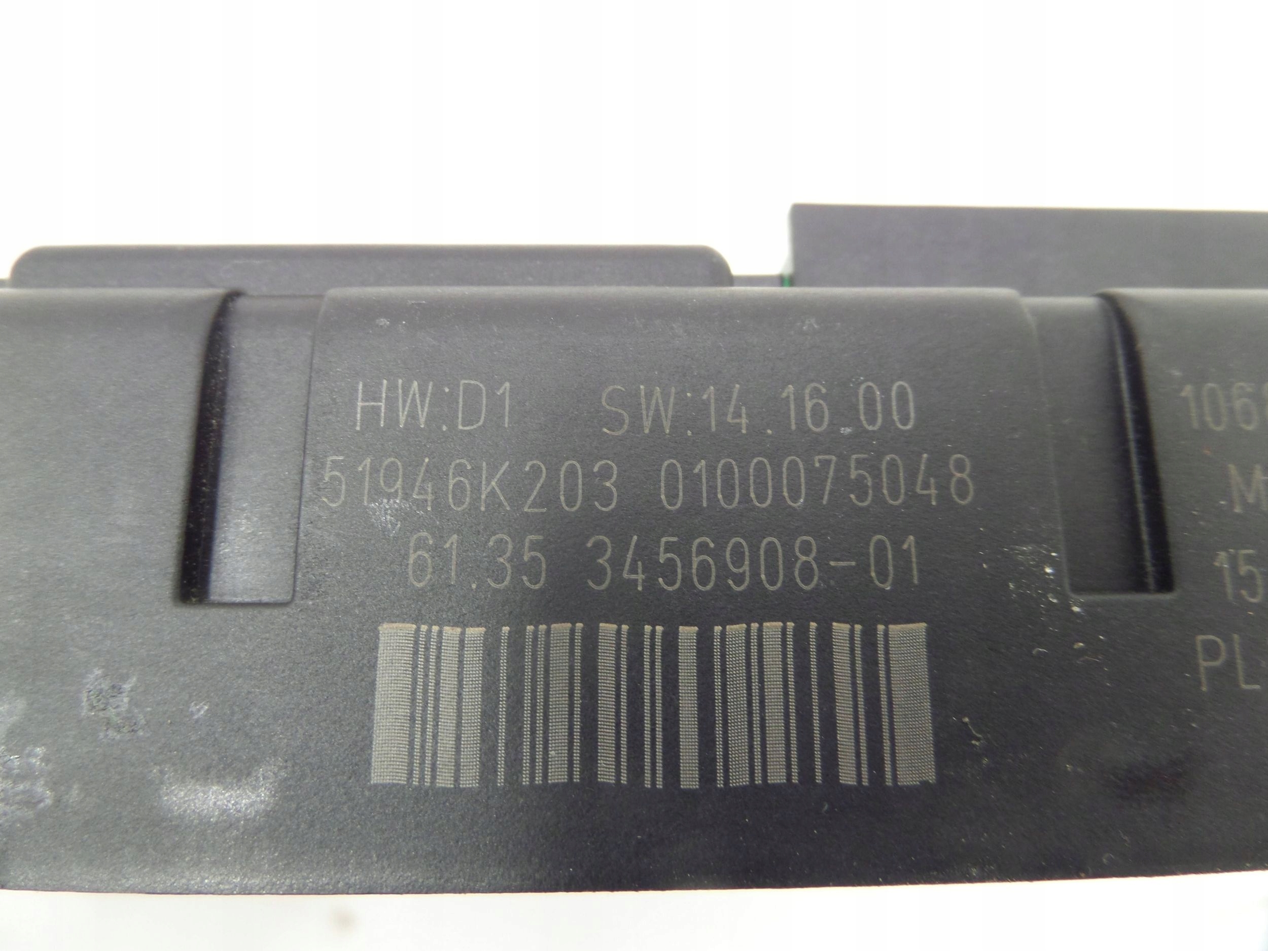 2011 MINI ONE - COOPER CLUBMAN R55 блок предохранителей 3456908