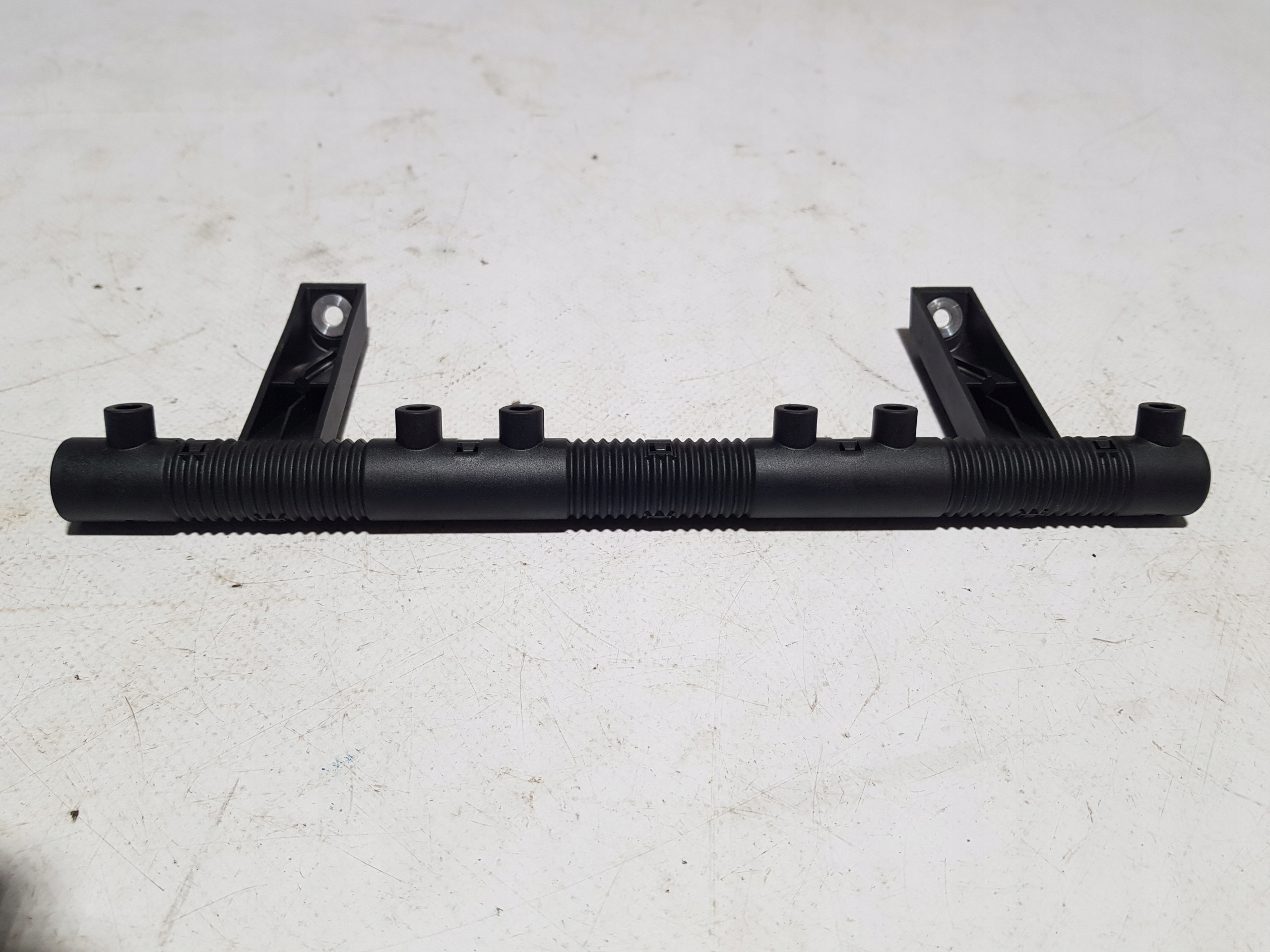 canale DLA PIN AUDI A5 8T A4 06E971821D