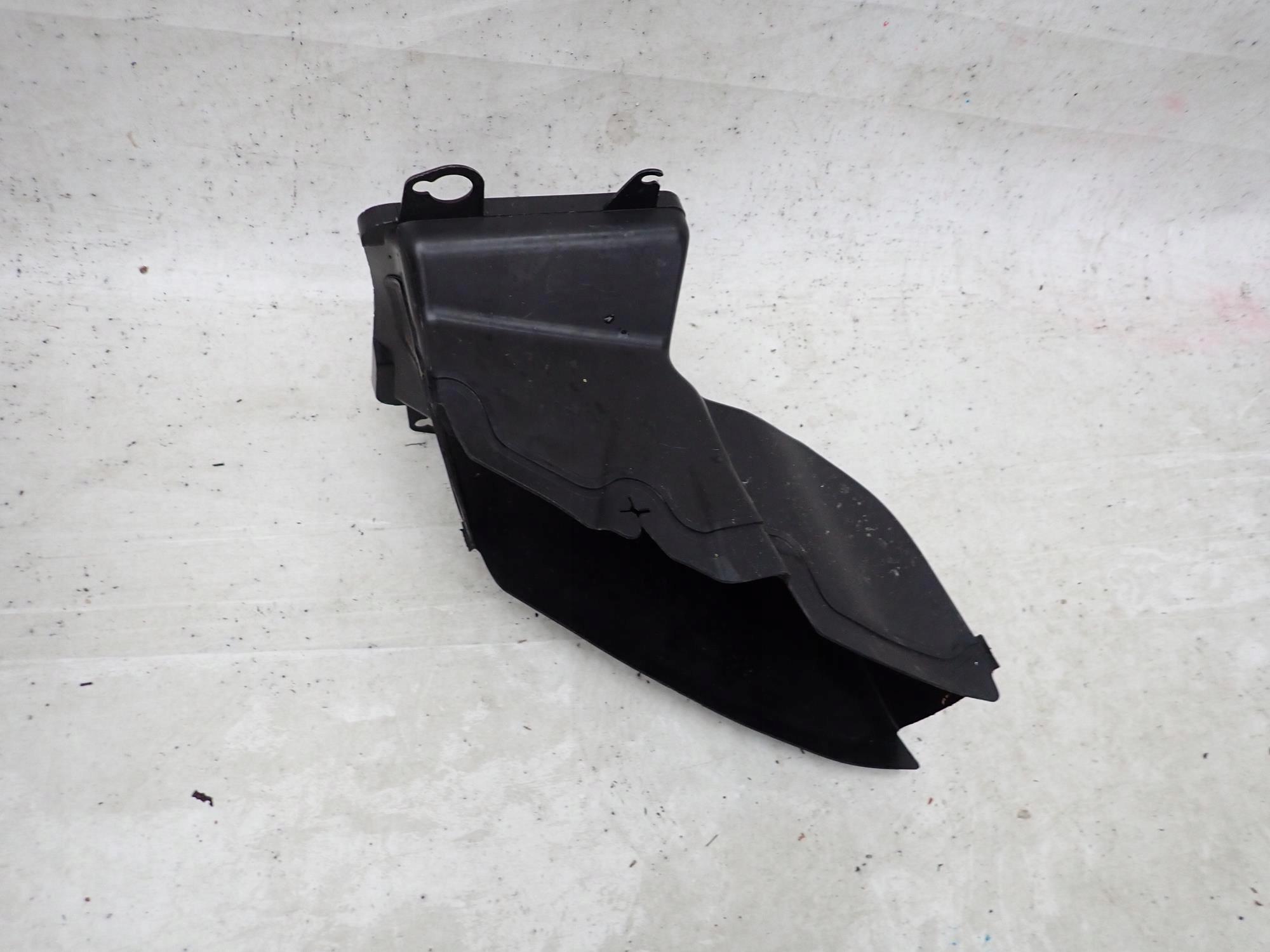 SKODA SUPERB III 3 15-23 steering wheel, intake air right