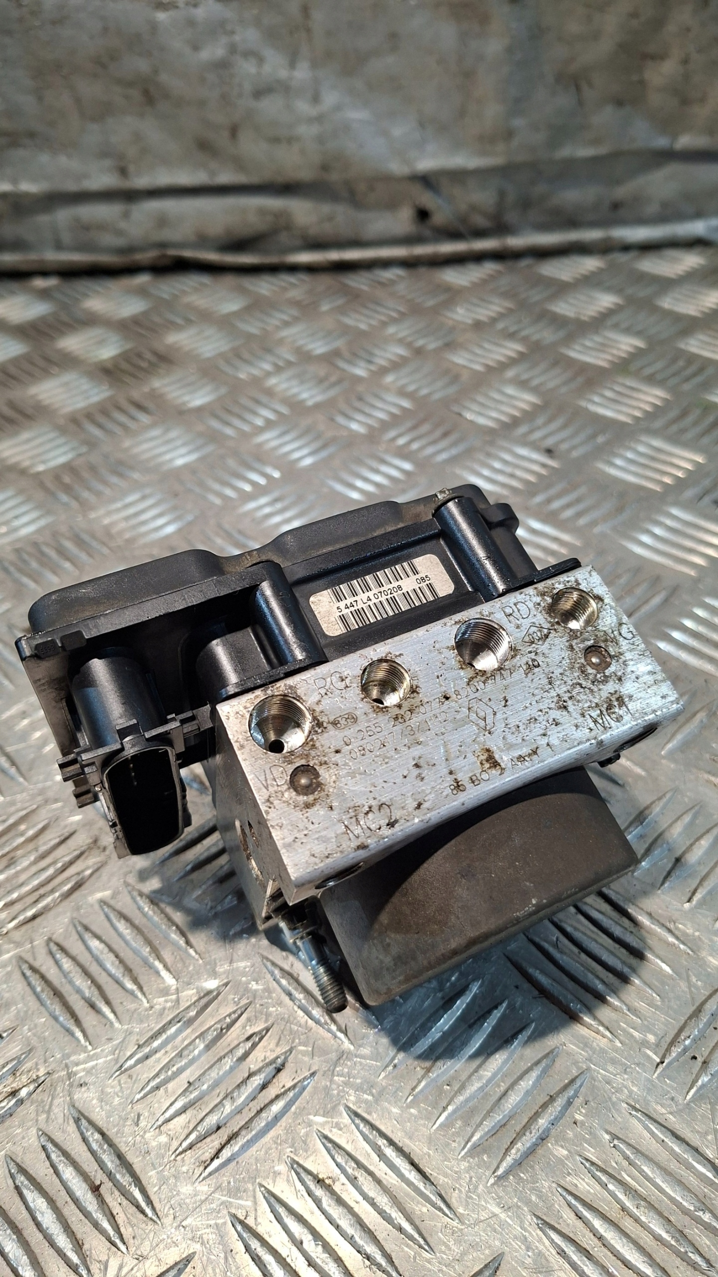 pump ABS RENAULT CLIO III 1.2