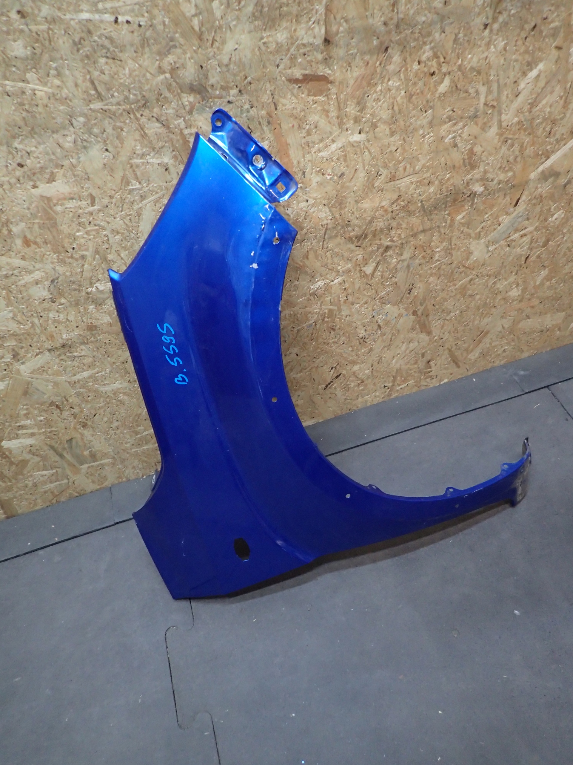 Aile Avant Droite SUZUKI IGNIS 16