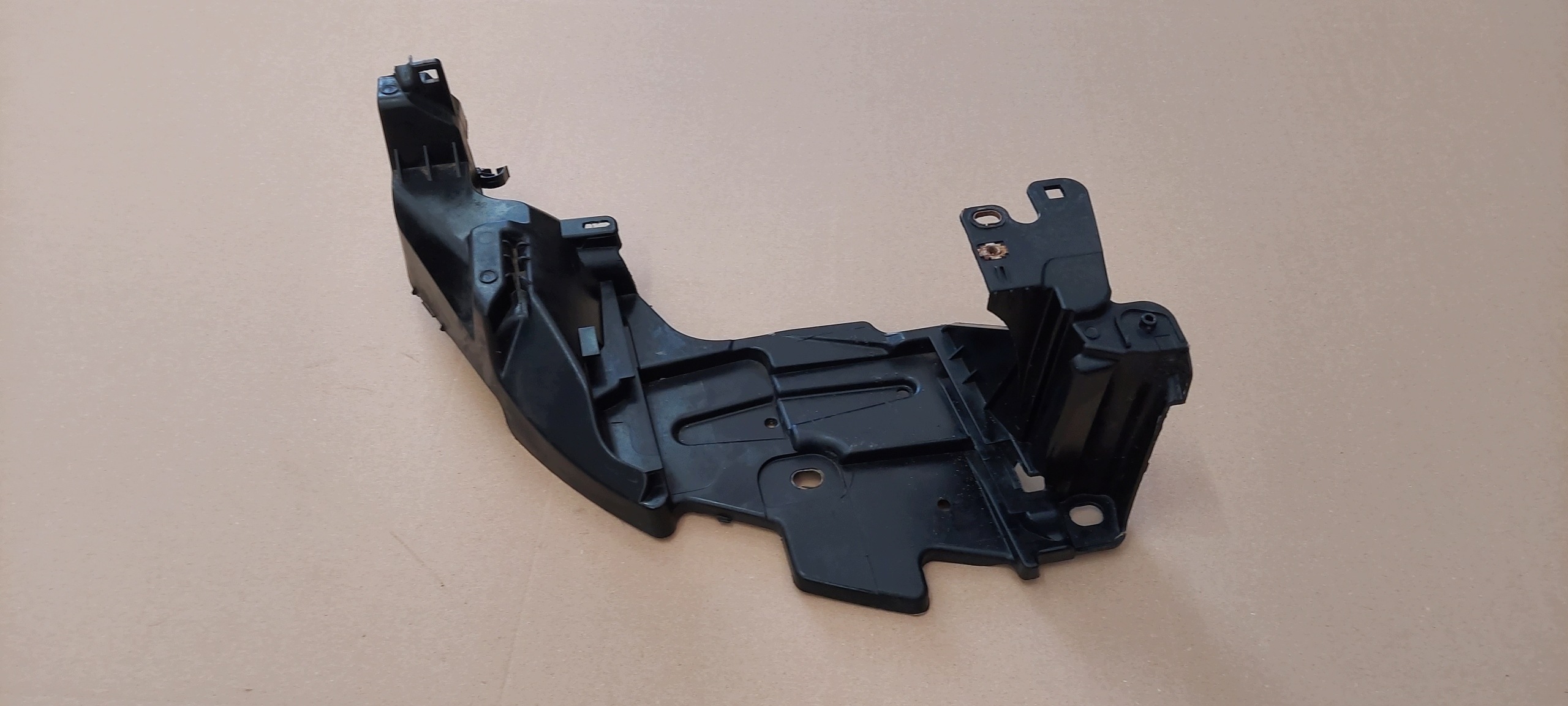 support lights right front MEGANE III 622220003