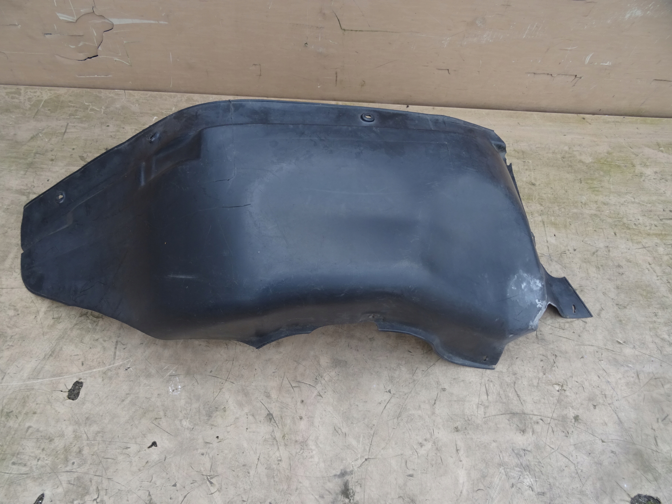 MERCEDES G W463 LIFT nadkole przednie lewe