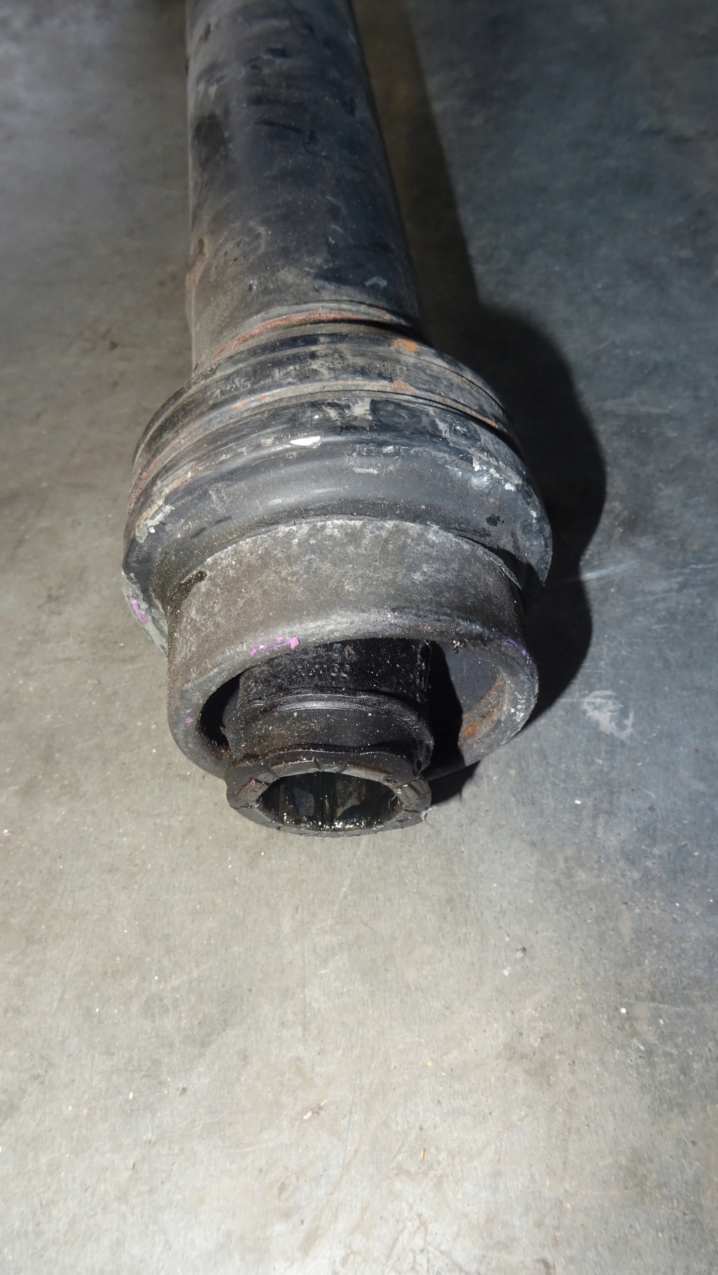 cardan complete AUDI A5 A4 B8 8K0521101G