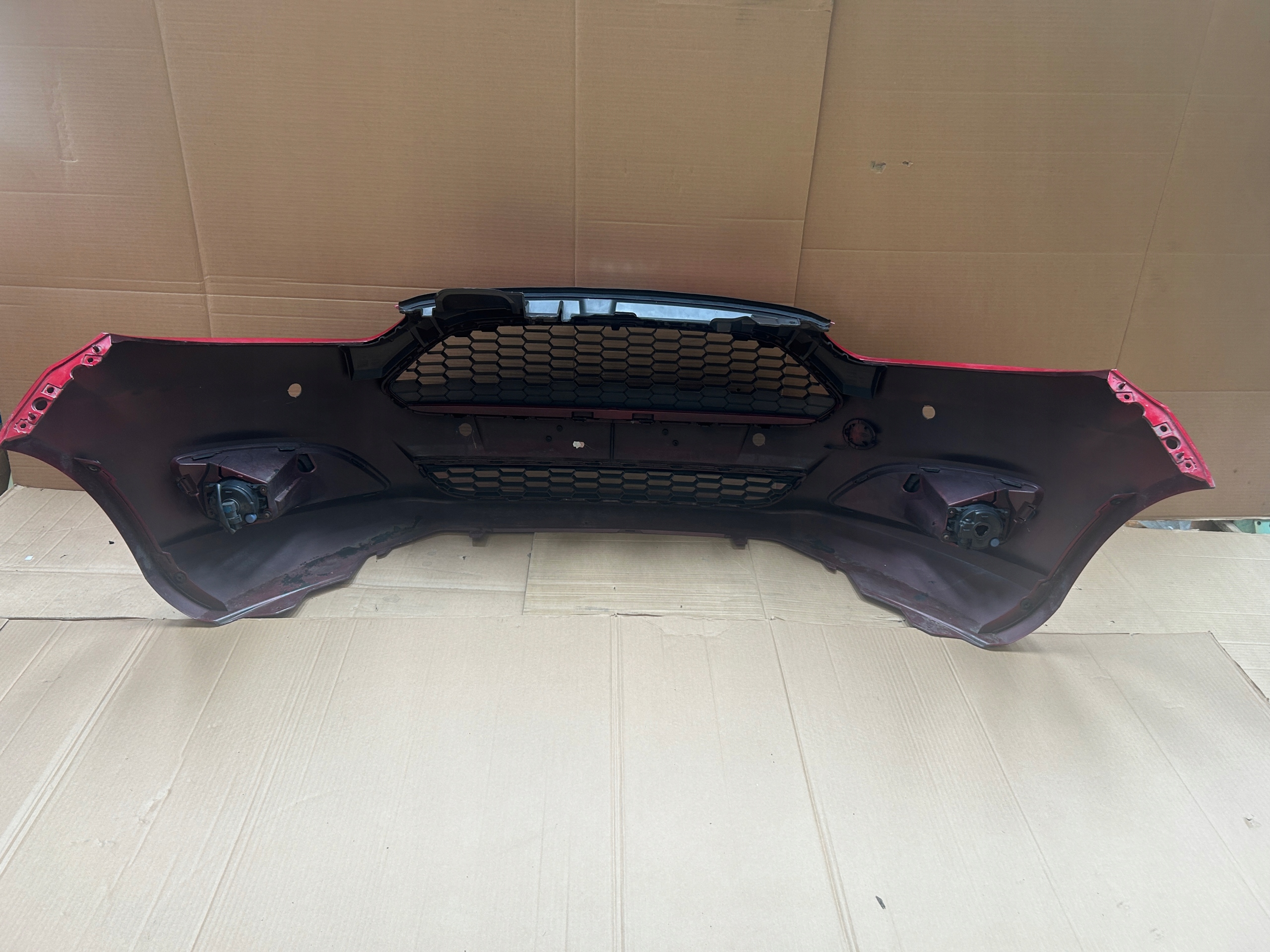FORD FIESTA MK7 LIFT ST-LINE 2012-2017 bumper front PDC CANDY RED