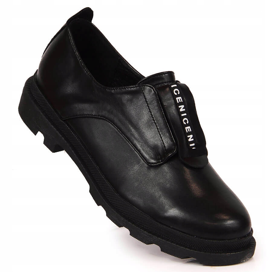 

Półbuty buty damskie wsuwane czarne S.Barski 39