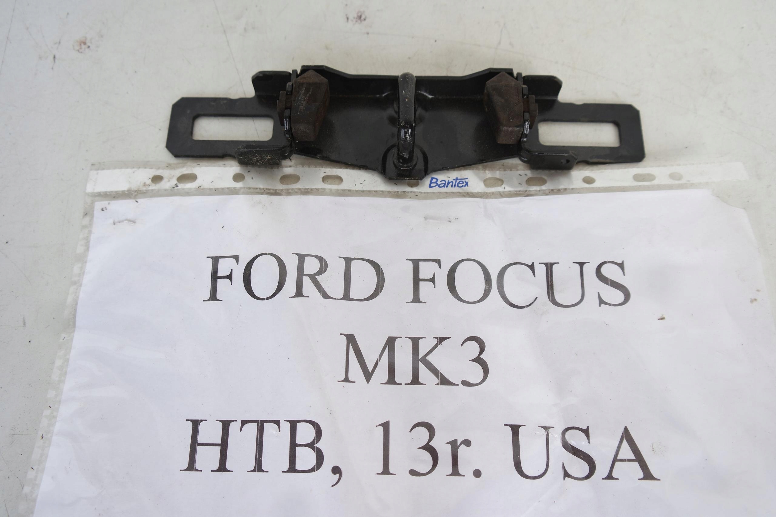RYGIEL ZAMKA KLAPY TYŁ FORD FOCUS MK3 HB