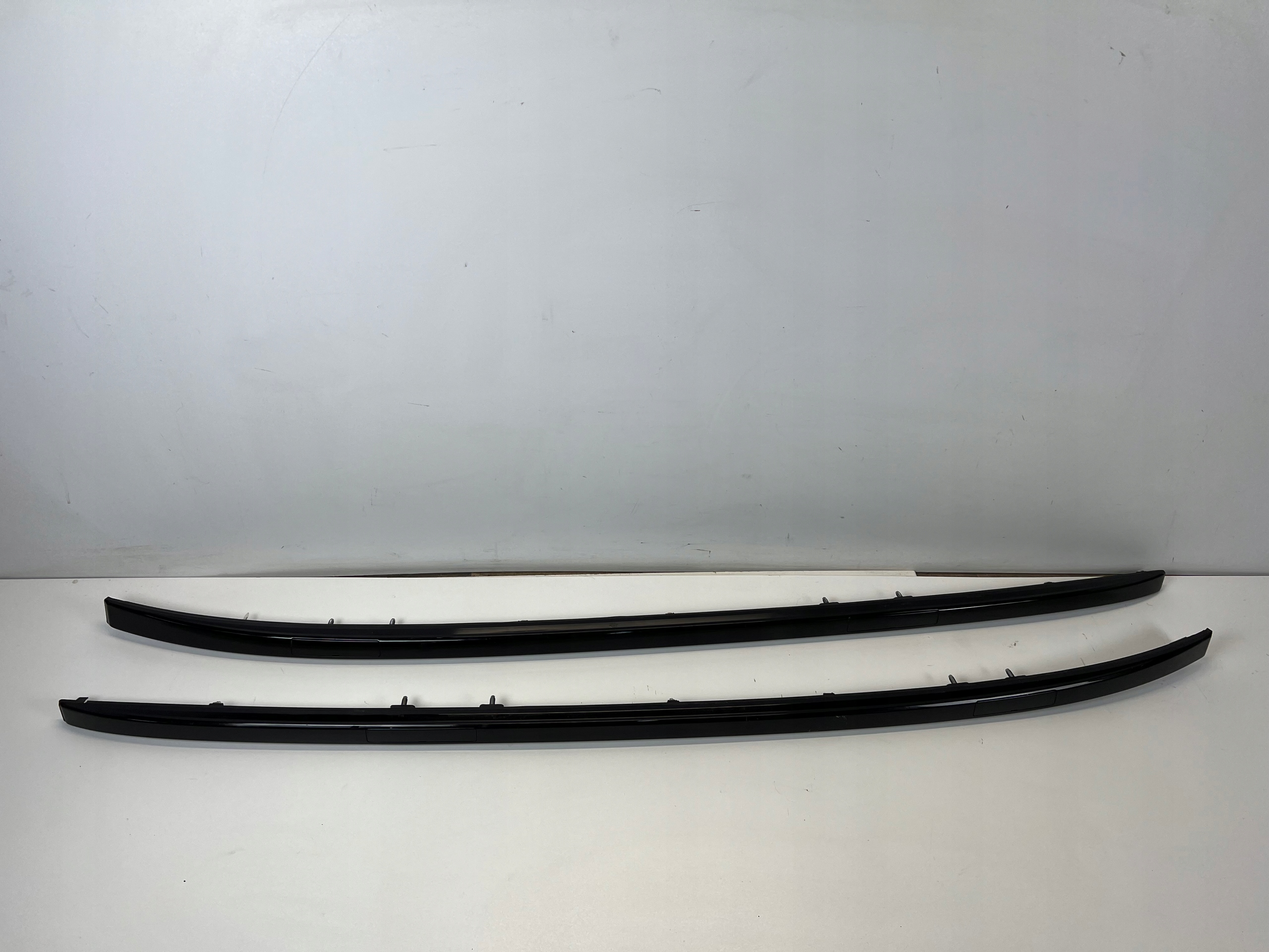 TOYOTA RAV 4 V LISTWA RELING DACHOWY LEWY PRAWY