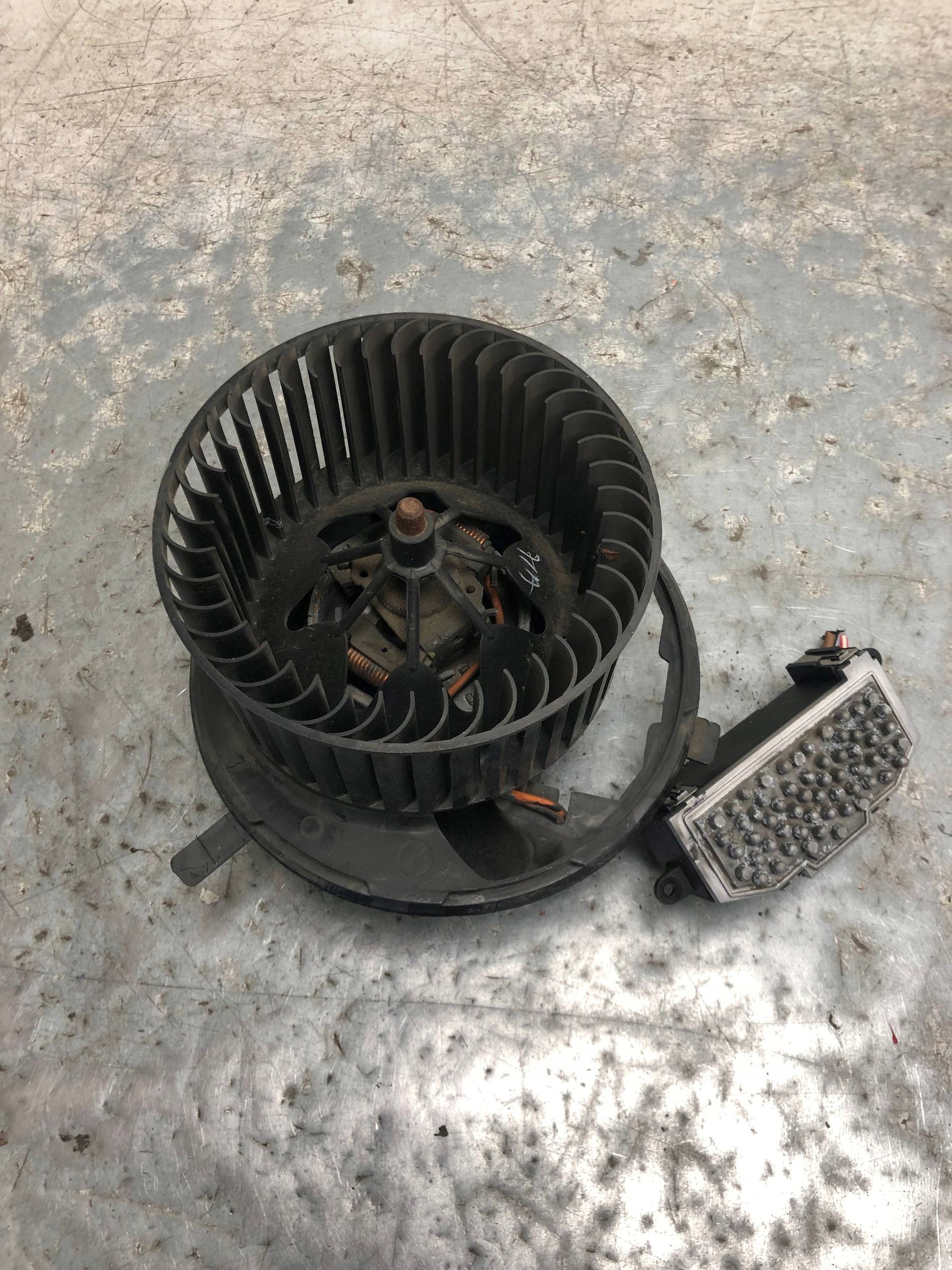 DMUCHAWA Lüfter VW PASSAT B7 3C0907521F
