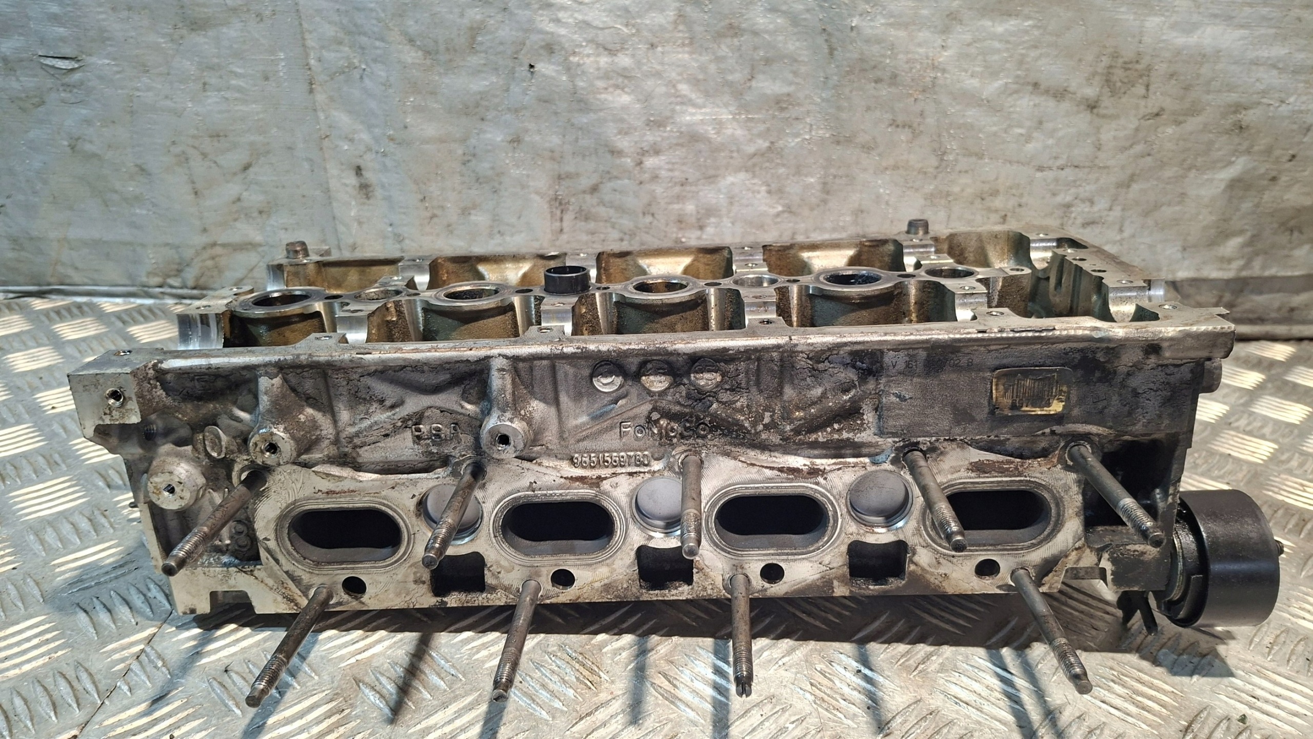 head. CITROEN C-CROSSER 2.2HDI