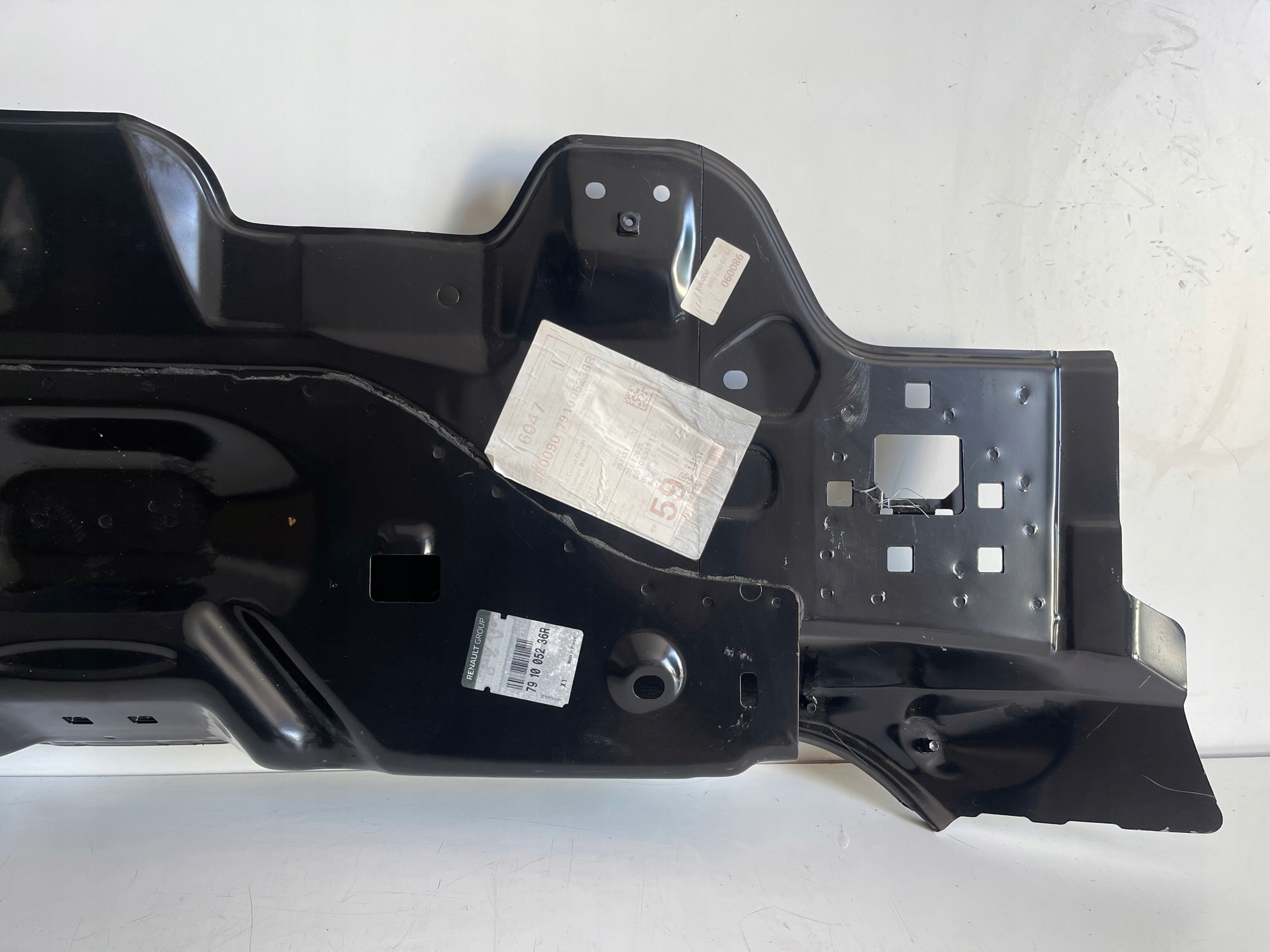 renault KADJAR задний ремень перегородка 791005236R