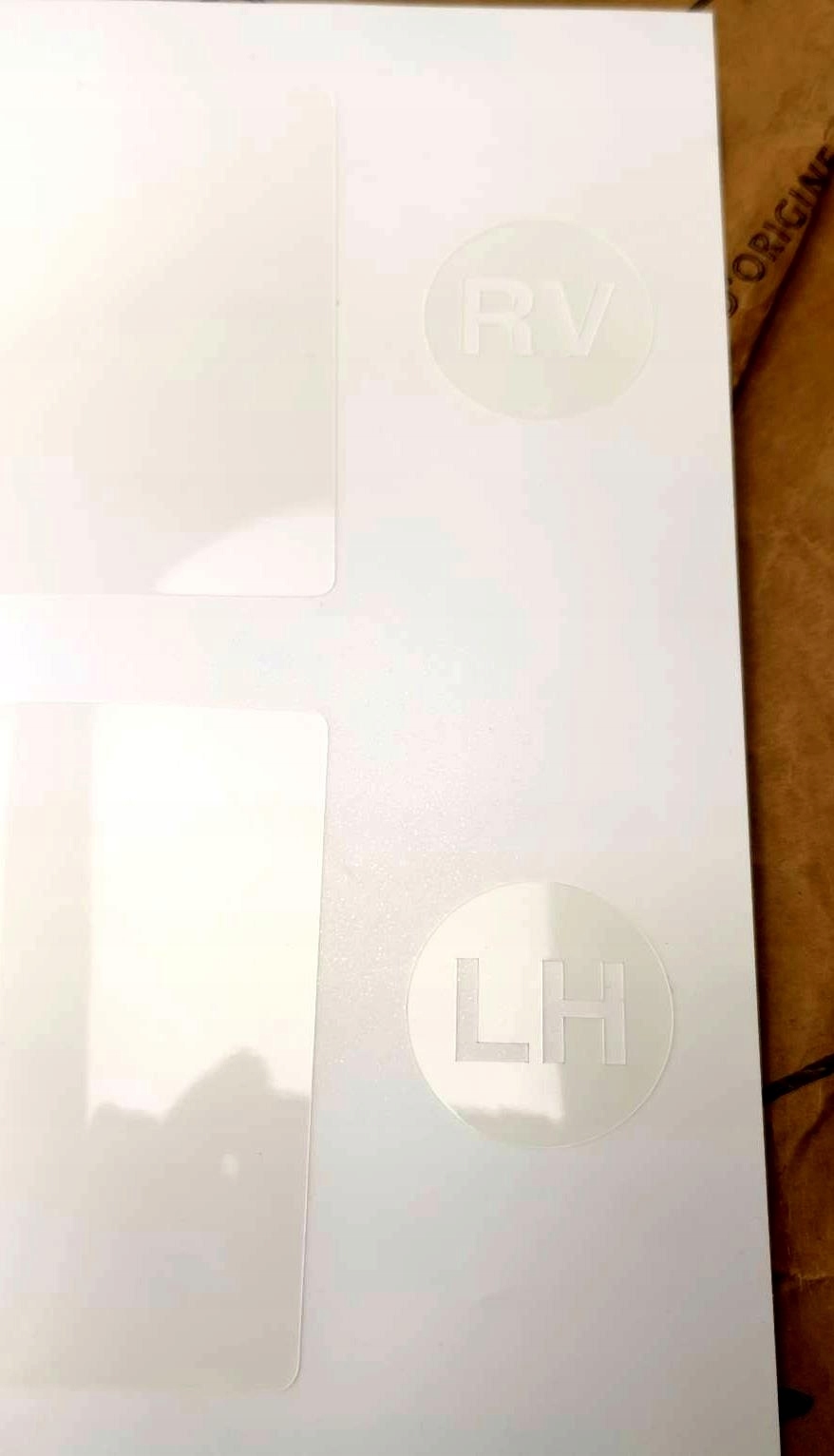 FOLIA OKLEINA OCHRONNA PROGU VW TOUAREG 7P 7P0071310A NOWA ORG Kolor bezbarwny