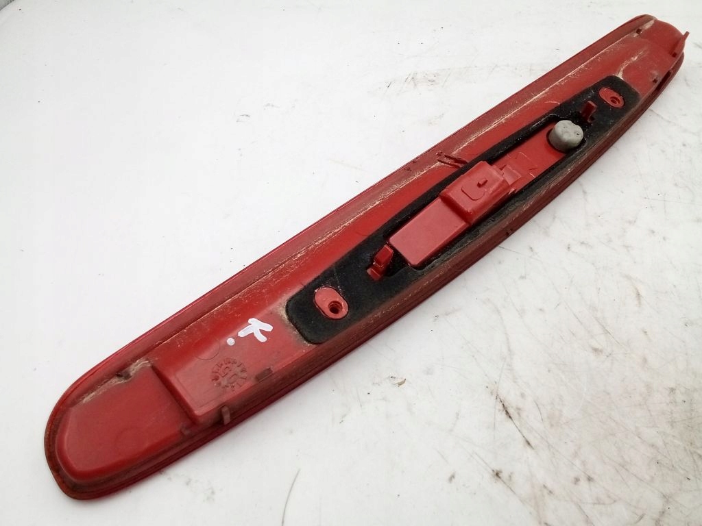 Renault Megane II 2 CC Cabrio light light trzecie light stop 8200002497