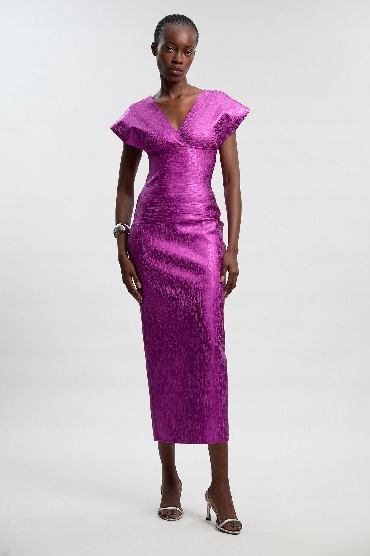 Růžové Metalické Šaty Maxi Šaty Karen Millen M