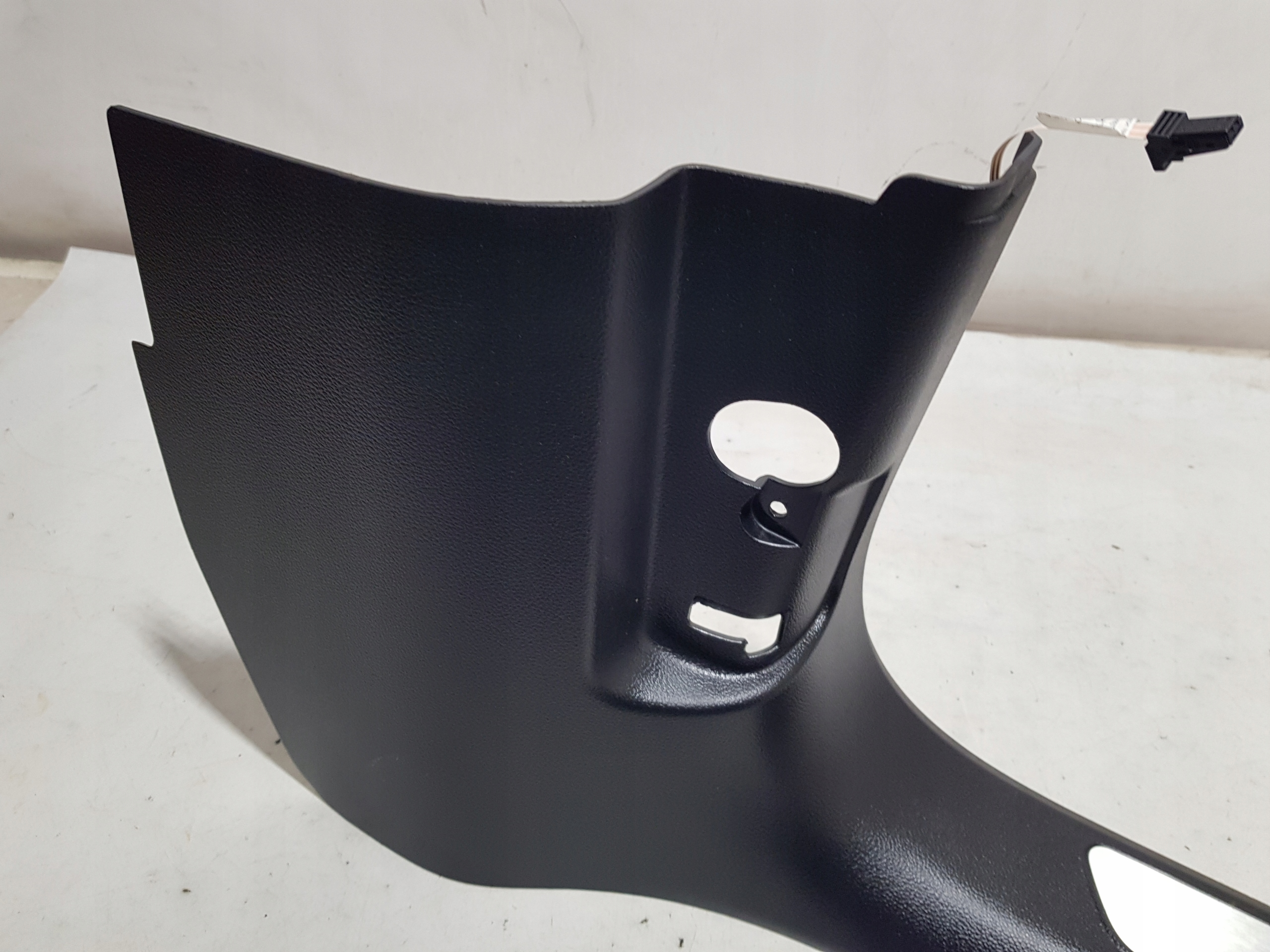 moulding cover cap of the threshold AUDI A8 D4 4H2867272F right front