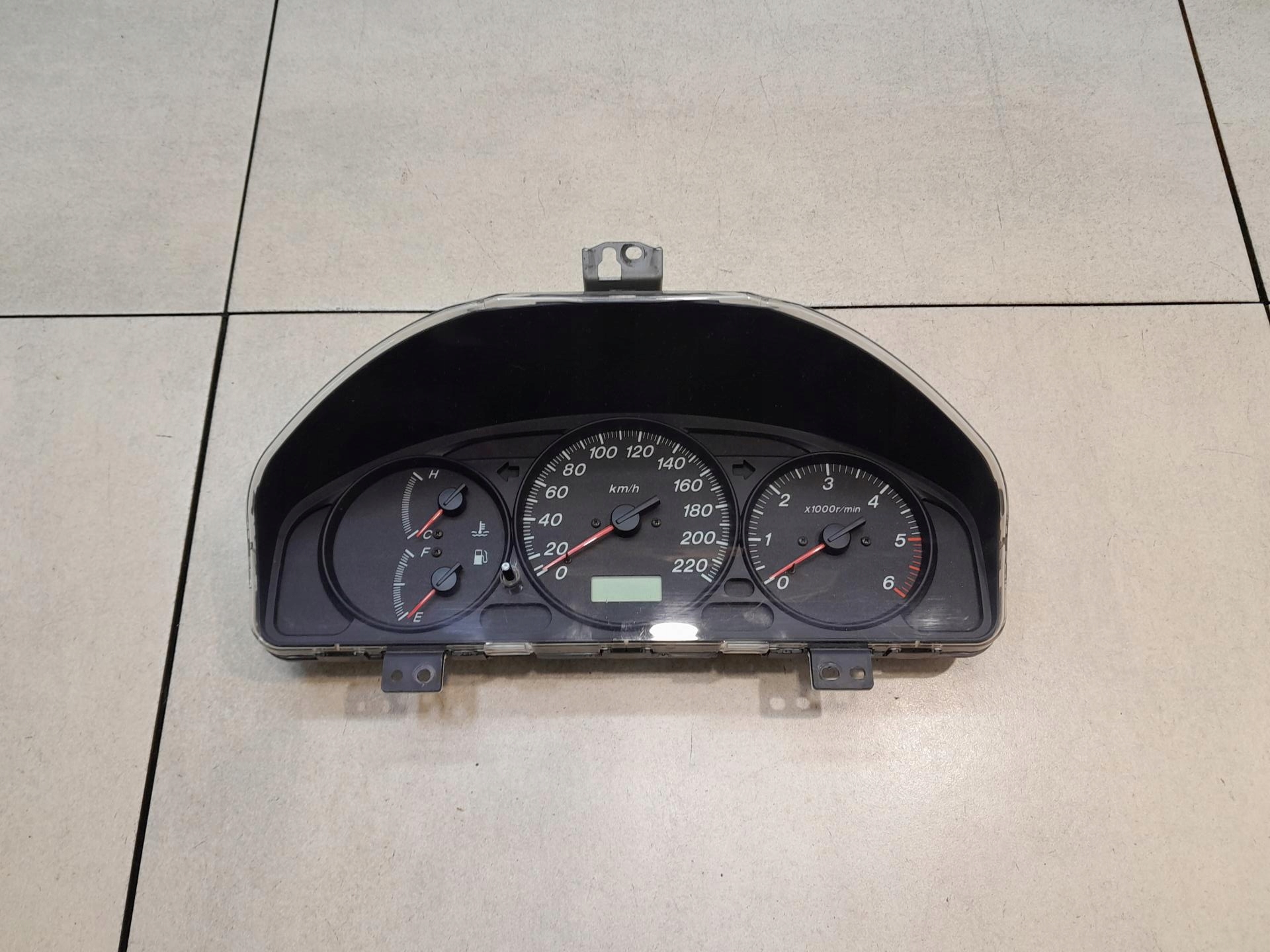 dials dials MAZDA PREMACY and 2.0 DITD CB16C