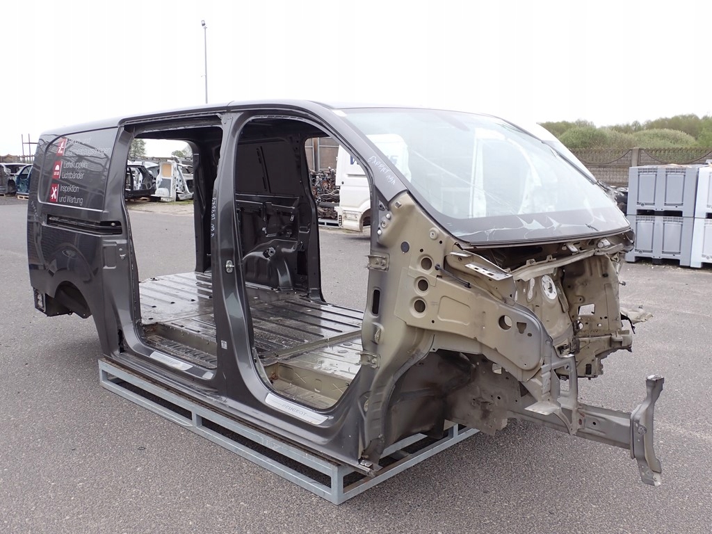 DUPA DACH KAROSERIA ĆWIARTKA EUROPA JUMPY EXPERT III PROACE 19R