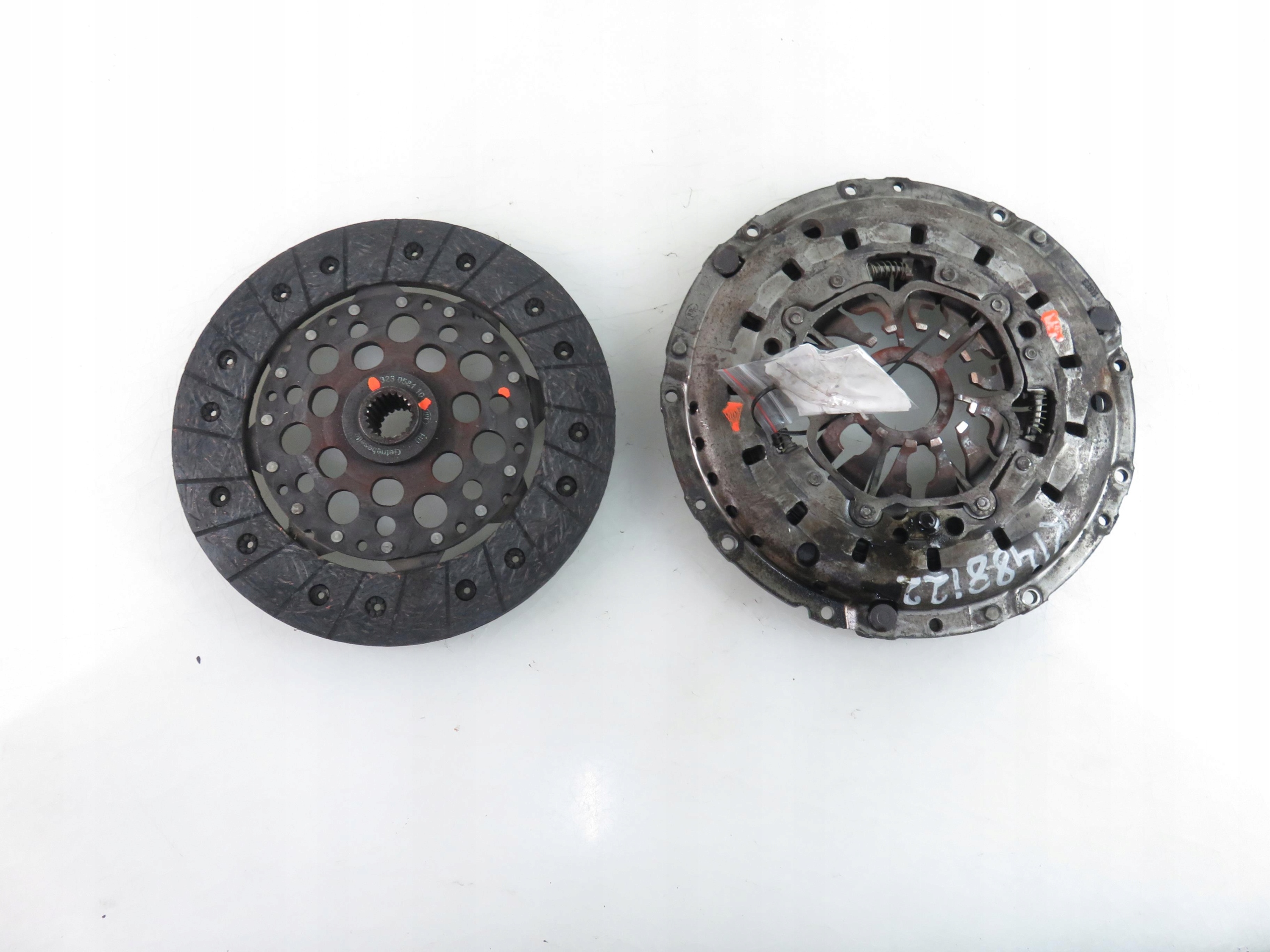 Зчеплення RENAULT TRAFIC II 2.5 dCi 323058110