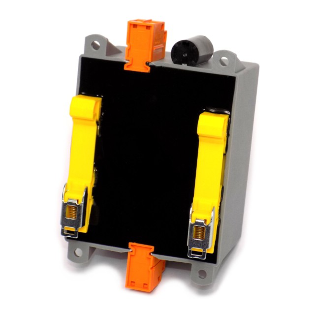 TSZS 100/002M 12V-8,33A Marka Indel