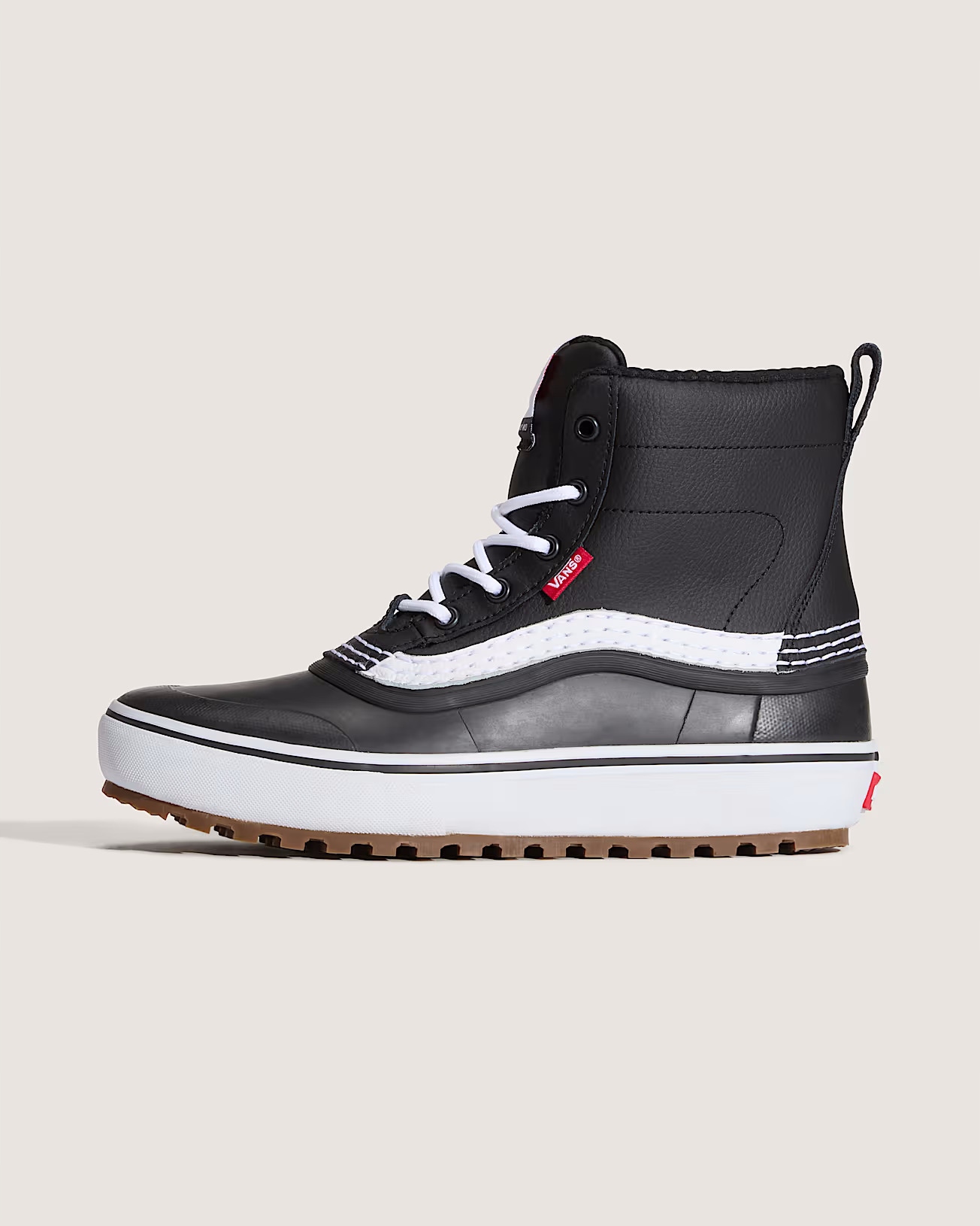 Vans Pánské boty „mte Standard Mid Waterproof“ vel. 43 – 40 %