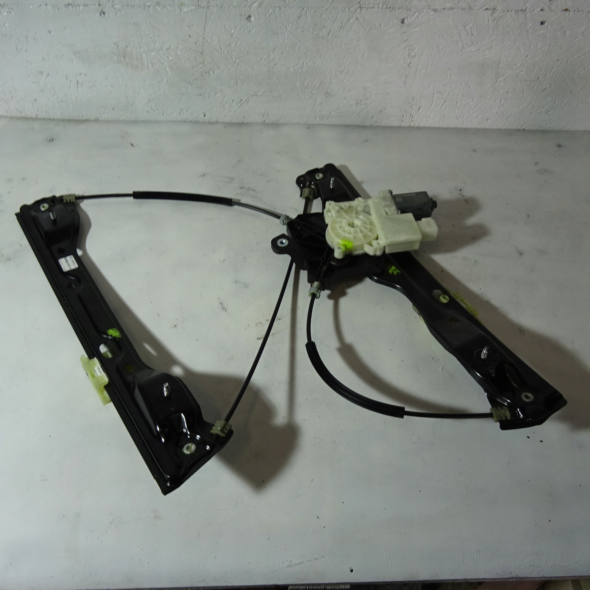 OPEL ASTRA K V stahovačka okna levý předek 39142315