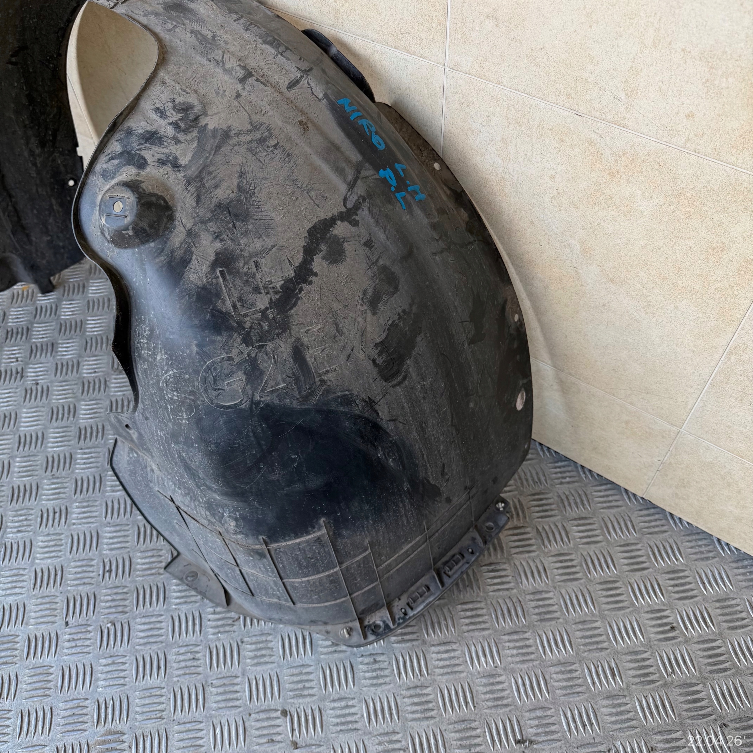 mudguard front left KIA NIRO II 2022 ROK 86813-AT000